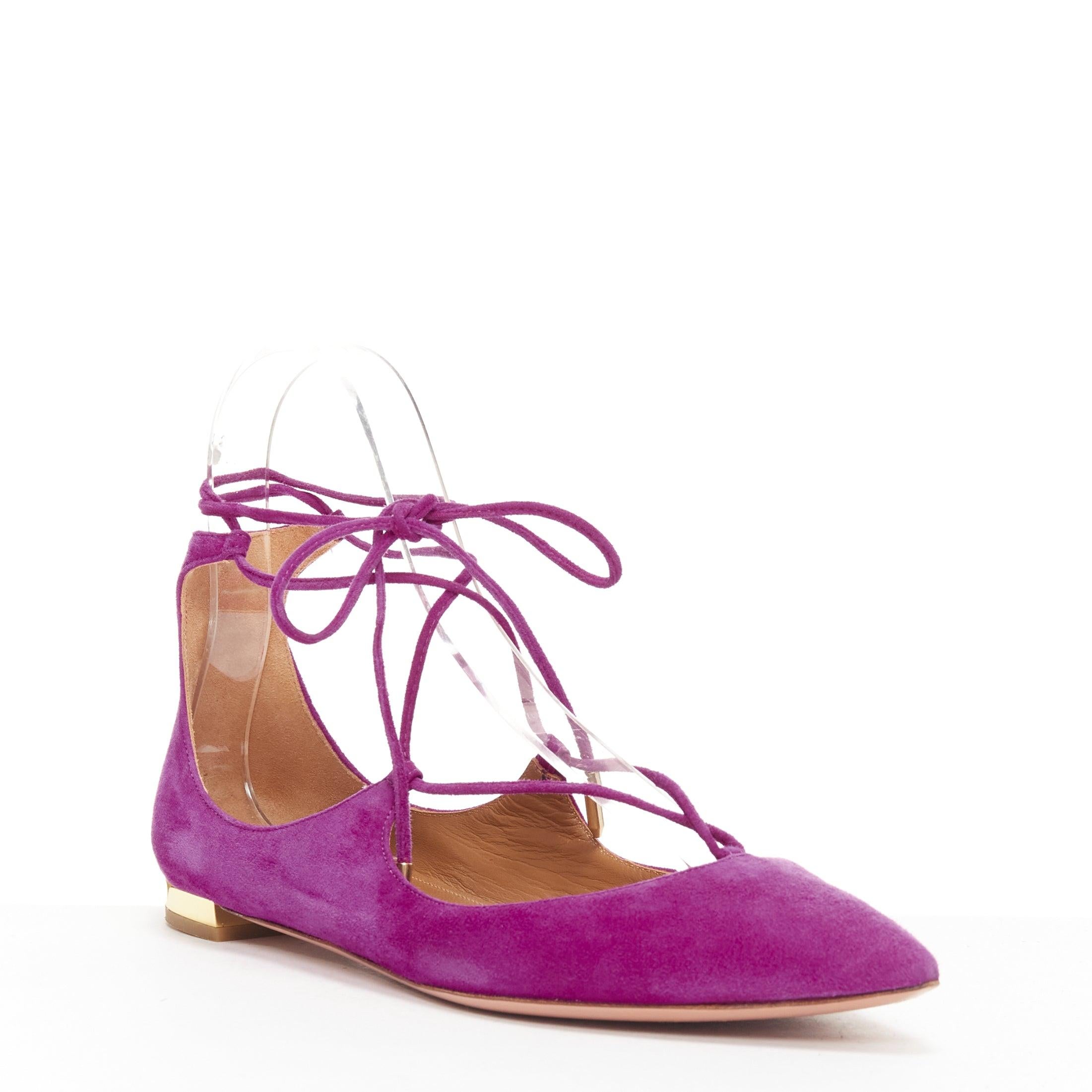 AQUAZZURA Belgravia purple suede leather pointy lace up gold heel flats EU37.5
Reference: NILI/A00059
Brand: Aquazzura
Model: Belgravia
Material: Suede
Color: Purple, Gold
Pattern: Solid
Closure: Lace Up
Lining: Brown Leather
Extra Details: Gold low