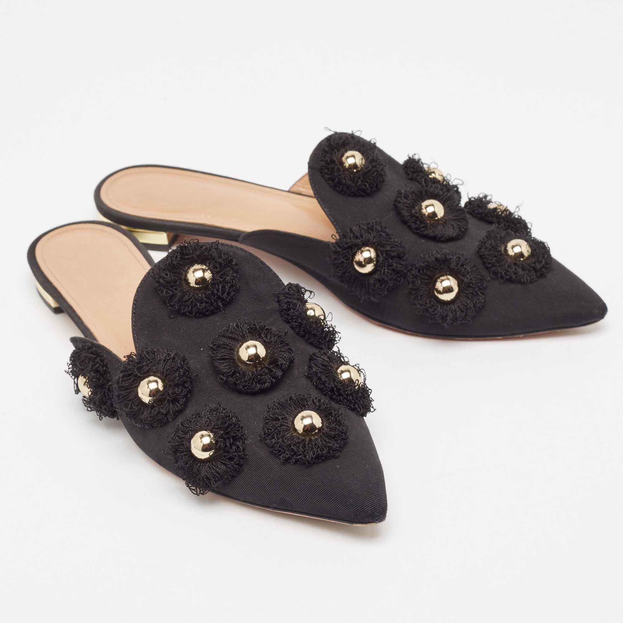 Aquazzura Schwarze Canvas Pantoletten mit Sonnenblumenmuster Größe 36 Damen im Angebot