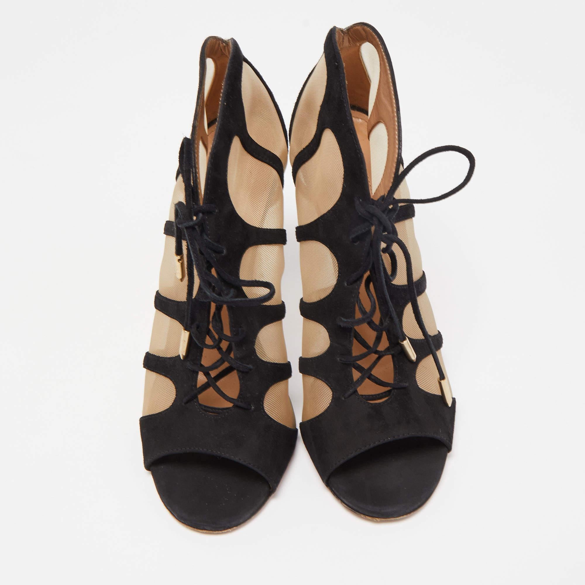Noir Aquazzura Bottines noires à lacets et daim à lacets, taille 36,5 en vente