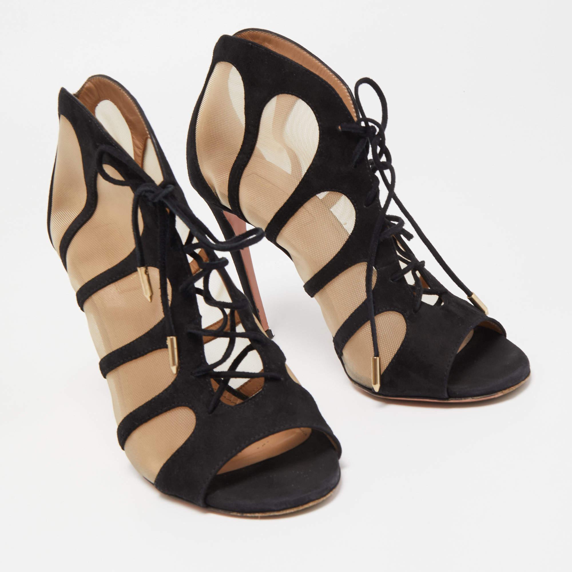 Aquazzura Bottines noires à lacets et daim à lacets, taille 36,5 État moyen - En vente à Dubai, Al Qouz 2