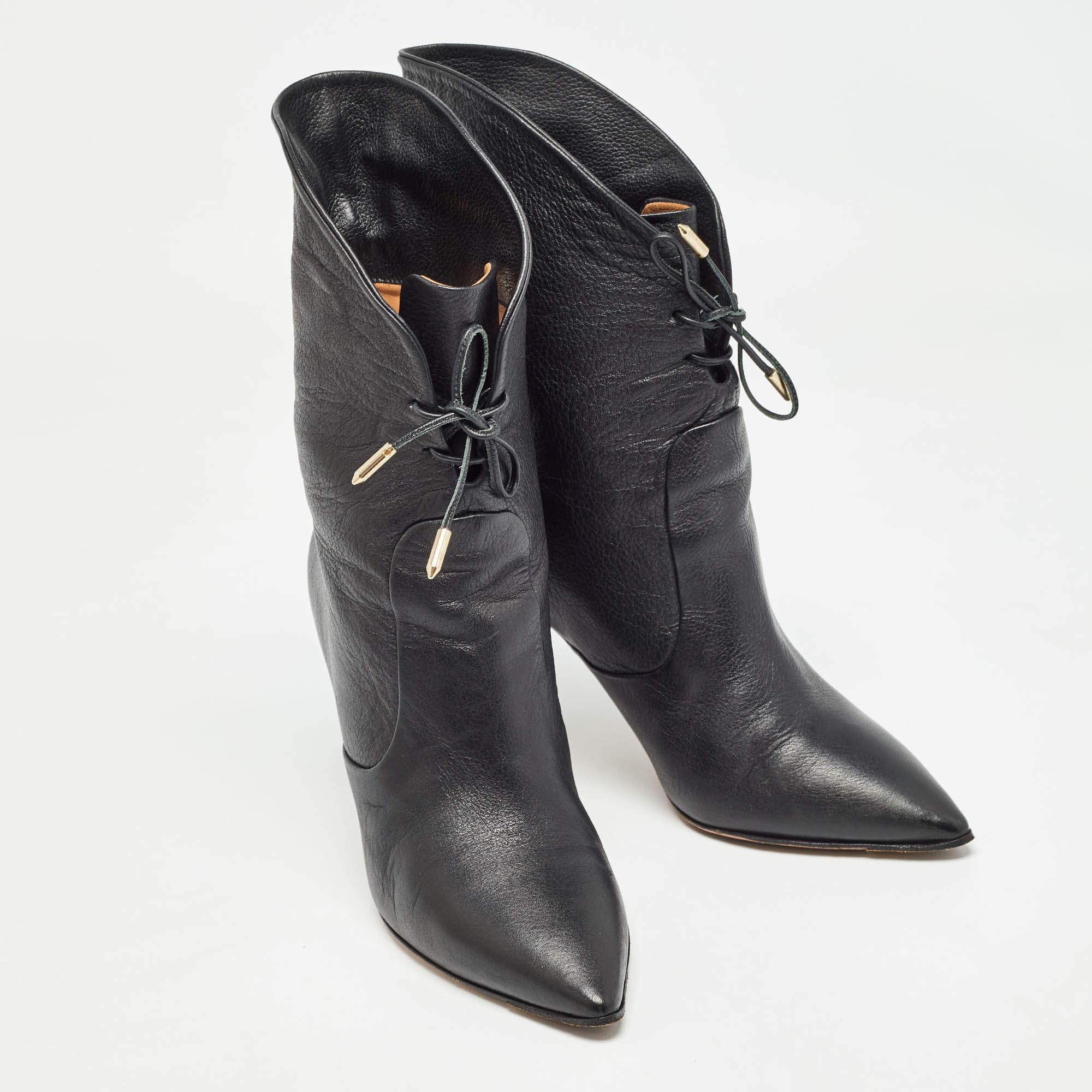 Women's Aquazzura Black Leather Lace Up Ankle Booties Size 35 For Sale