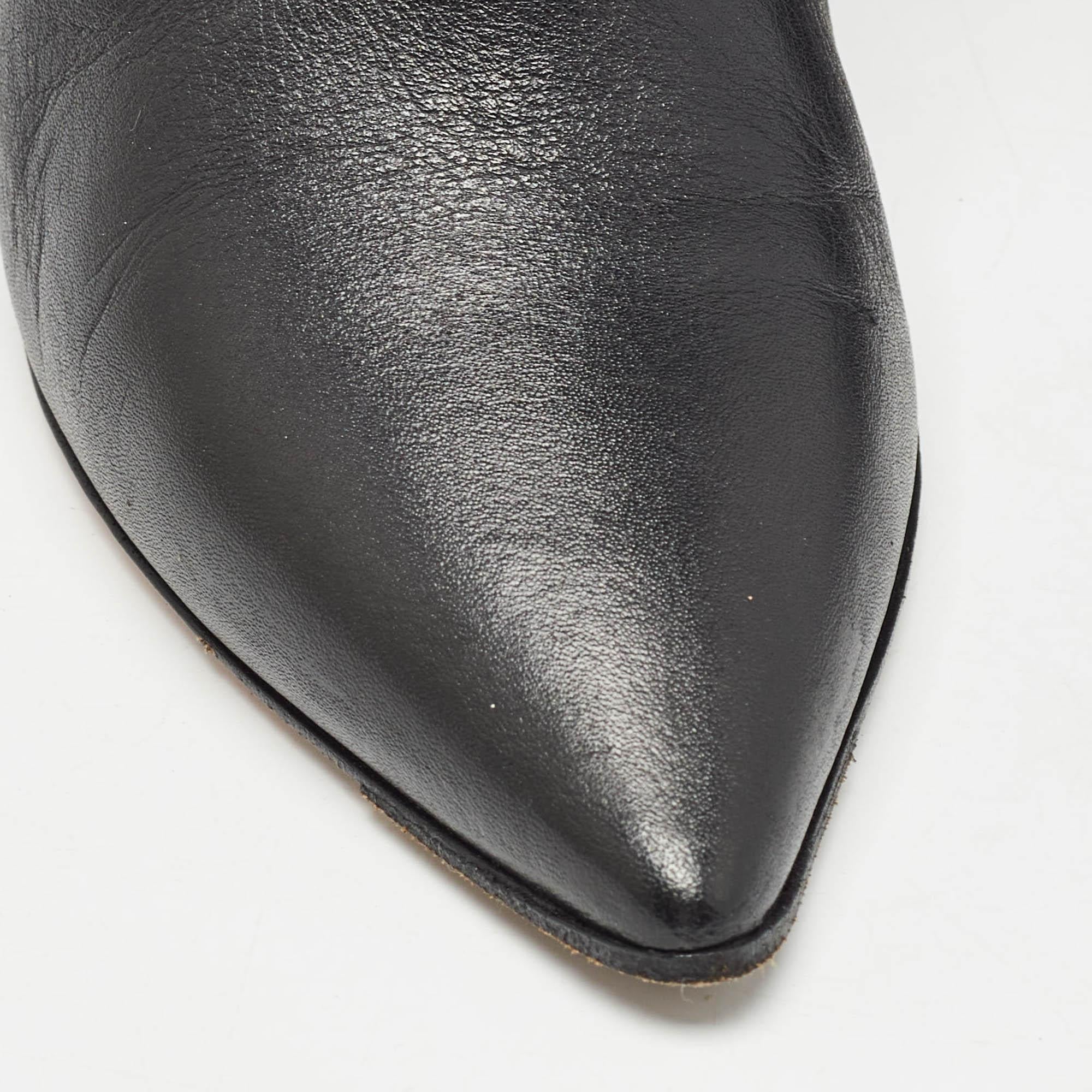Aquazzura Black Leather Lace Up Ankle Booties Size 35 For Sale 4