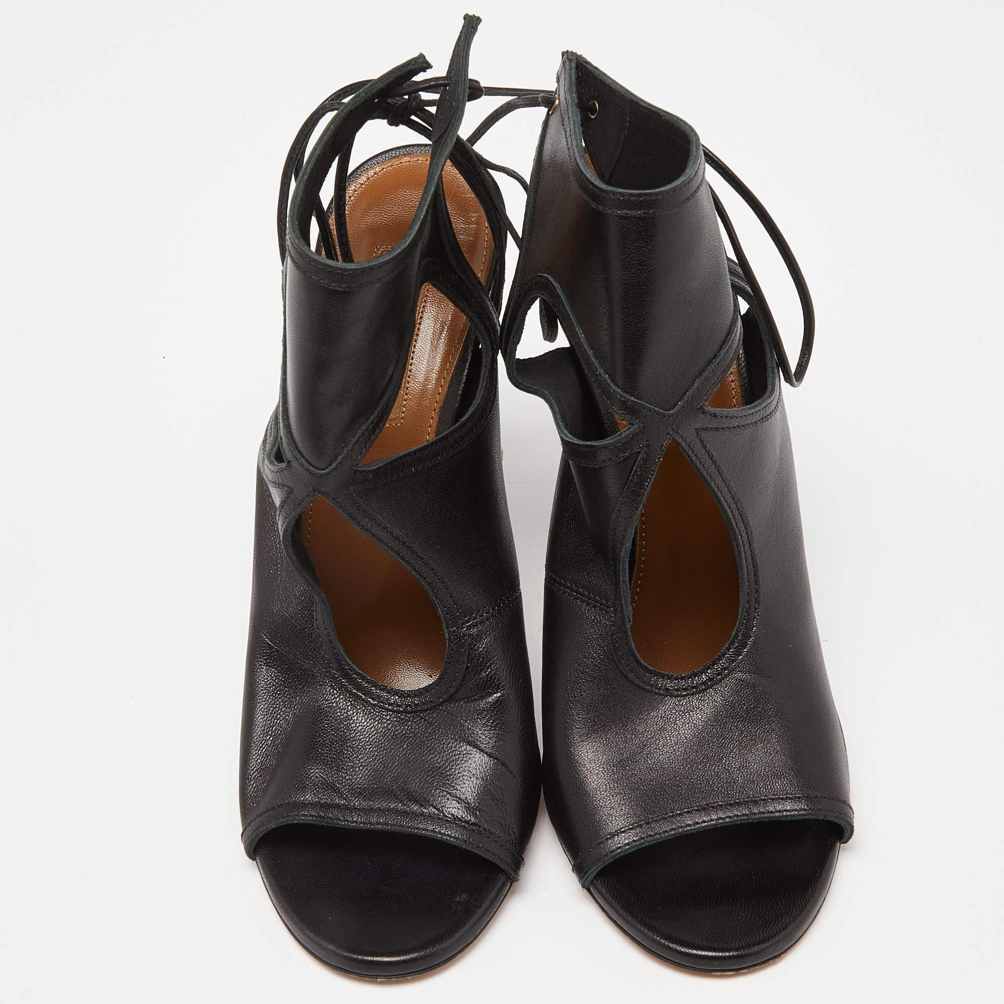 Aquazzura Black Leather Sexy Thing Sandals Size 37.5 In Fair Condition For Sale In Dubai, Al Qouz 2