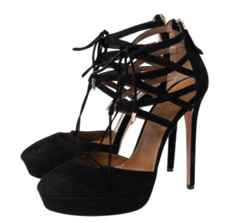 Grant your feet endless beauty and luxury with these Belgravia sandals from Aquazzura. They are created using black suede on the exterior. They showcase platforms, slender heels, and gold-tone hardware. Pair these sandals with your outfit and