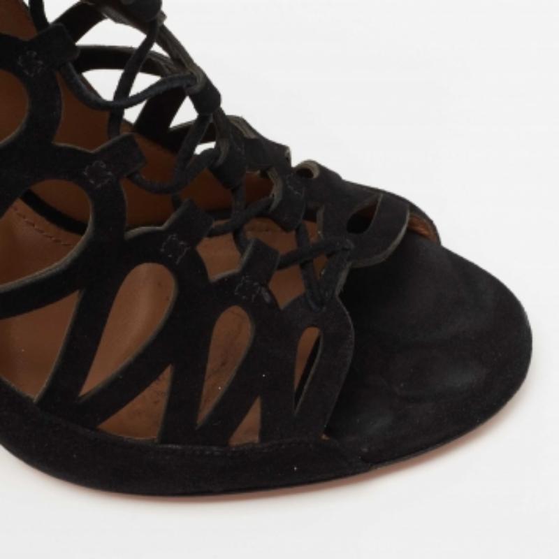 Aquazzura - Belgravia - Bottines en daim noir avec découpes - Taille 37 en vente 3