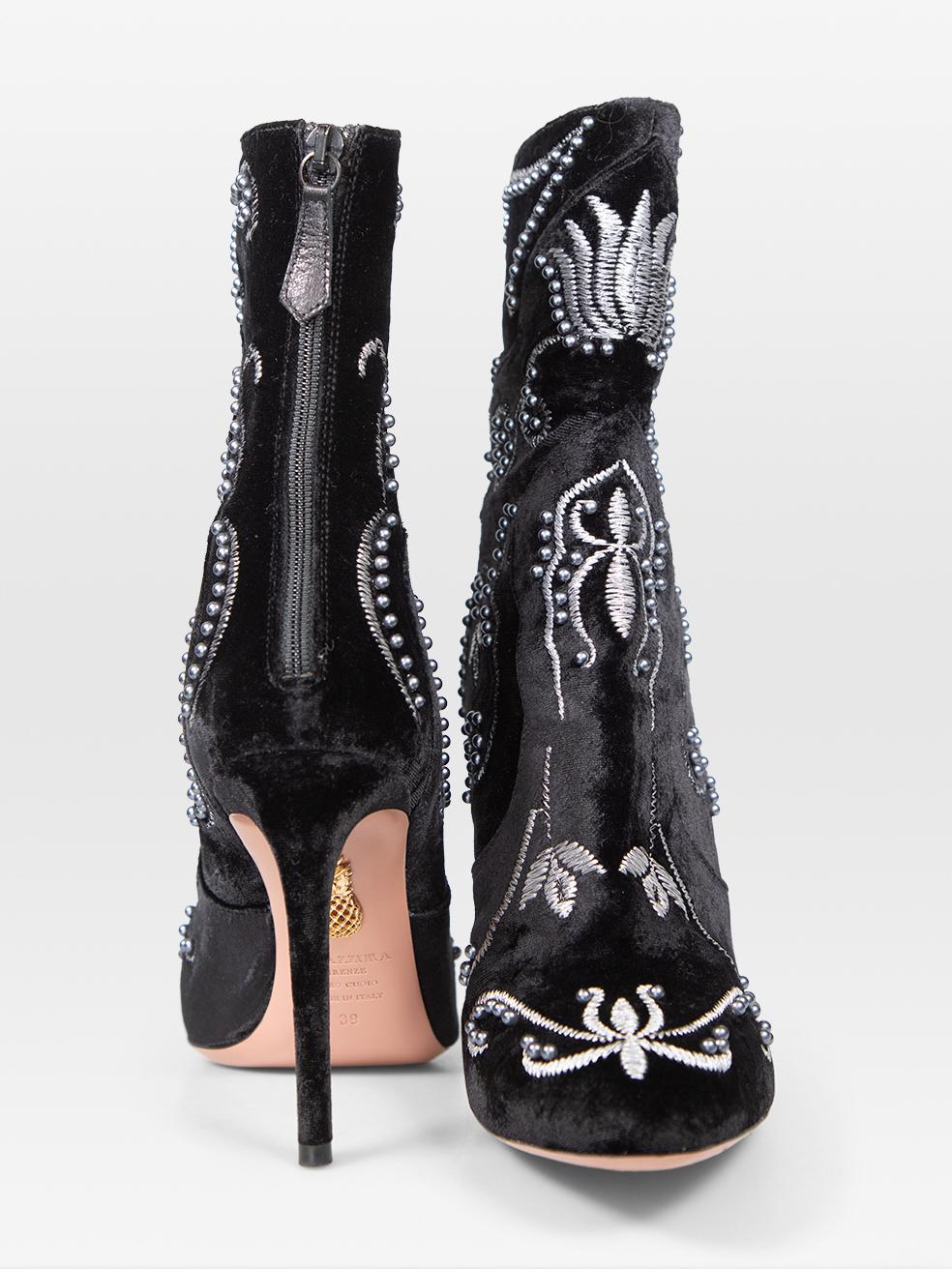 Aquazzura Black Velvet Faux Pearl Detail Boots Size IT 39 In Good Condition For Sale In London, GB