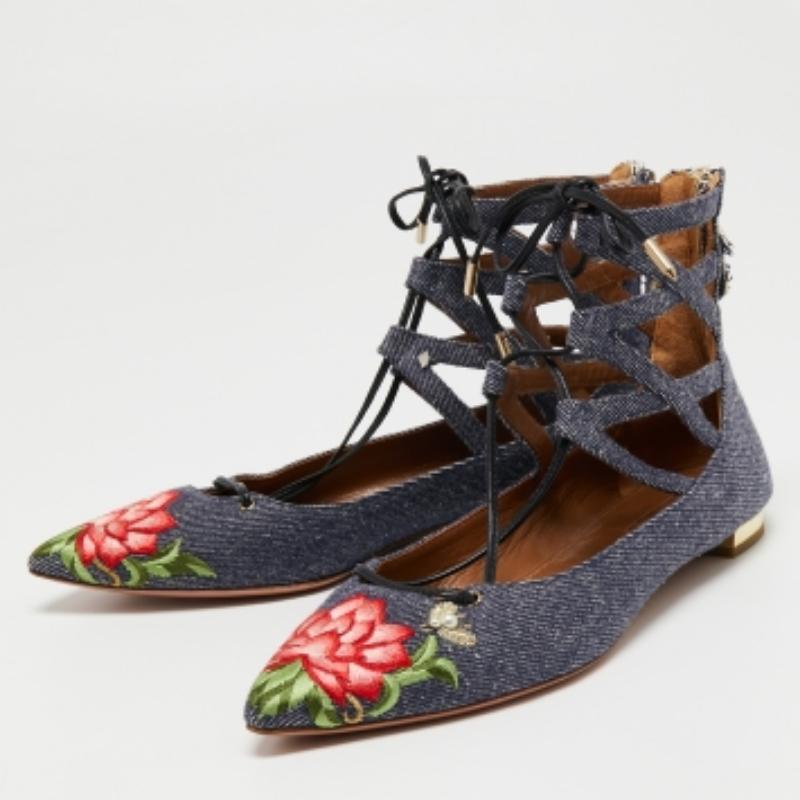 Black Aquazzura Blue Floral Embroidered Denim Christy Flat Sandals Size 38 For Sale