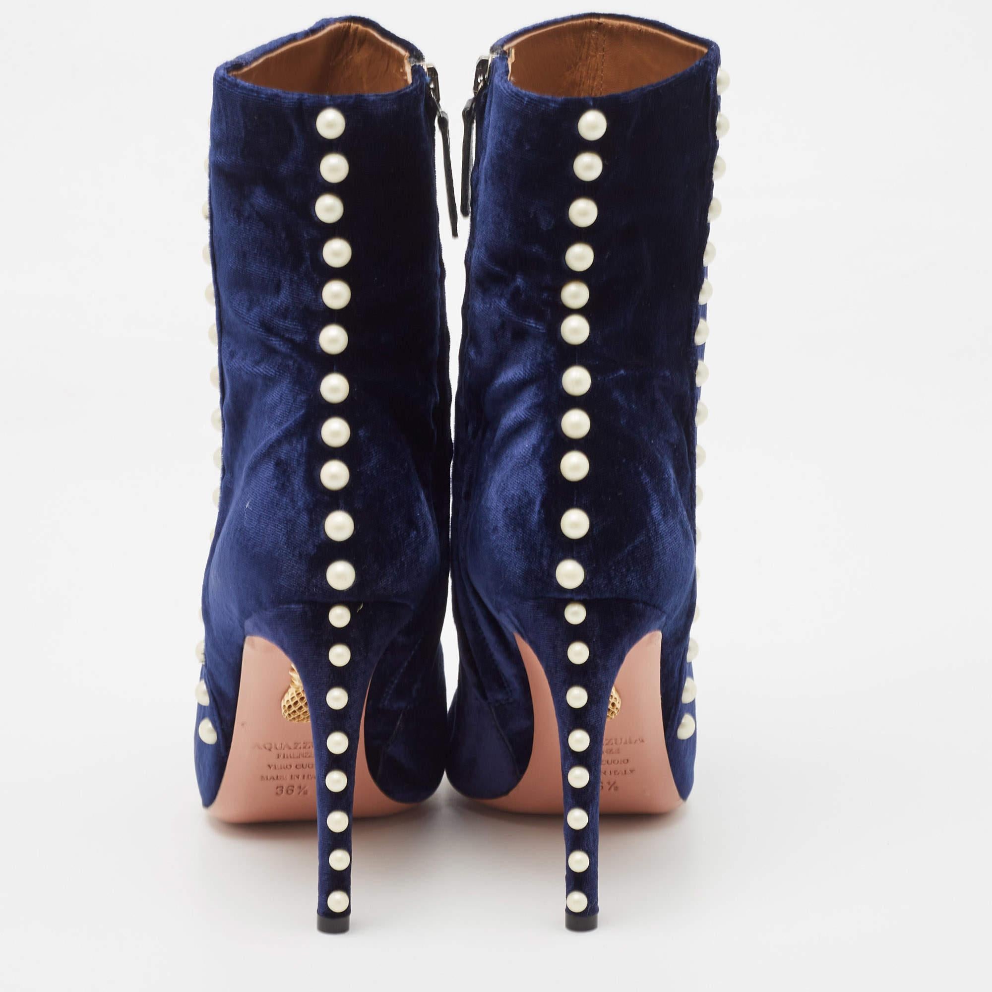 Aquazzura Blue Velvet Follie Pearls Ankle Length Boots Size 36.5 In Excellent Condition For Sale In Dubai, Al Qouz 2