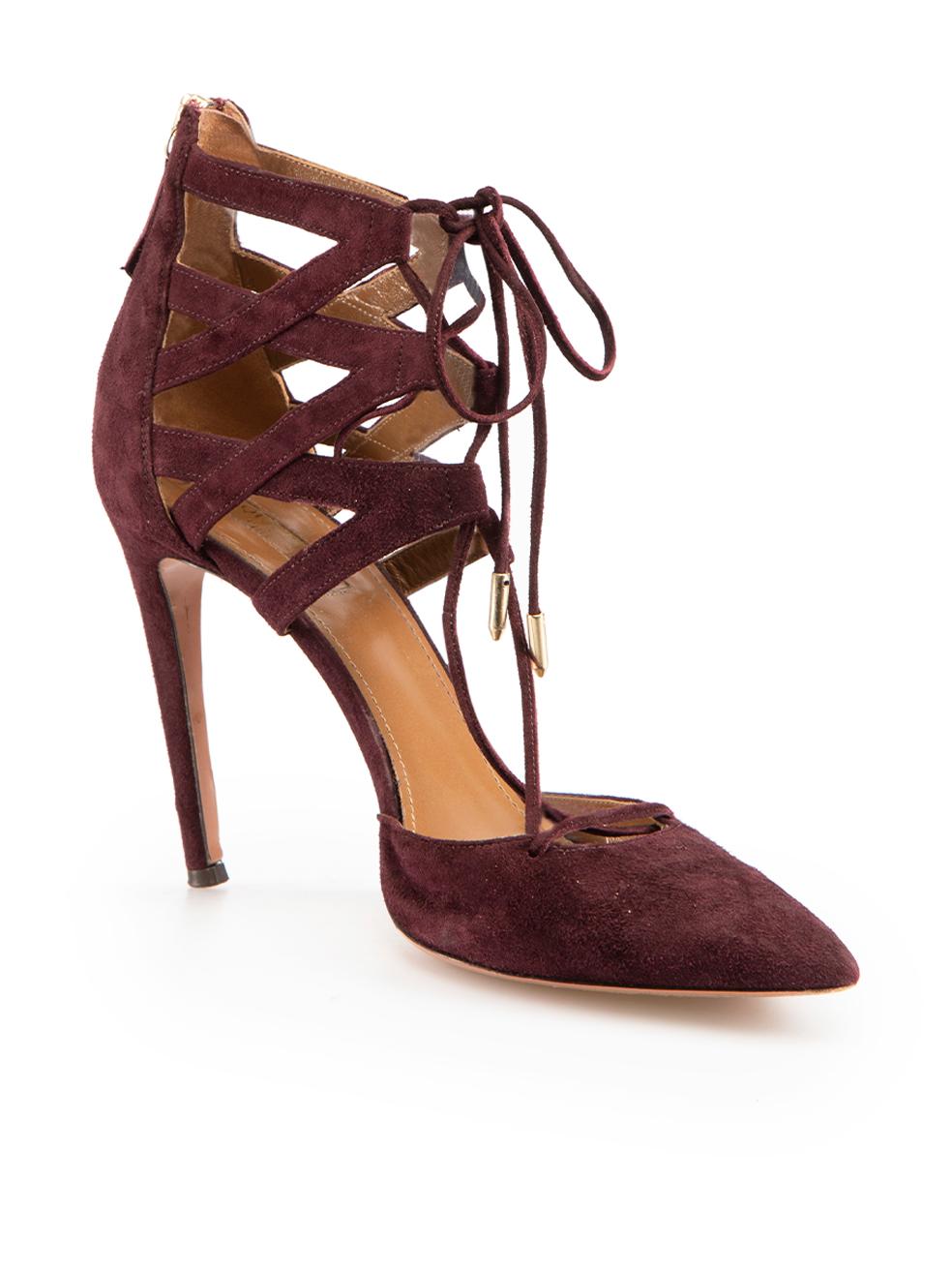 CONDITION is Very good. Minimal wear to shoes is evident. Minimal wear to both shoes with indents and abrasions to the heels on this used Aquazzura designer resale item.

Details
Belgiavia
Burgundy
Suede
Heels
Lace up front
Back zip fastening
Point