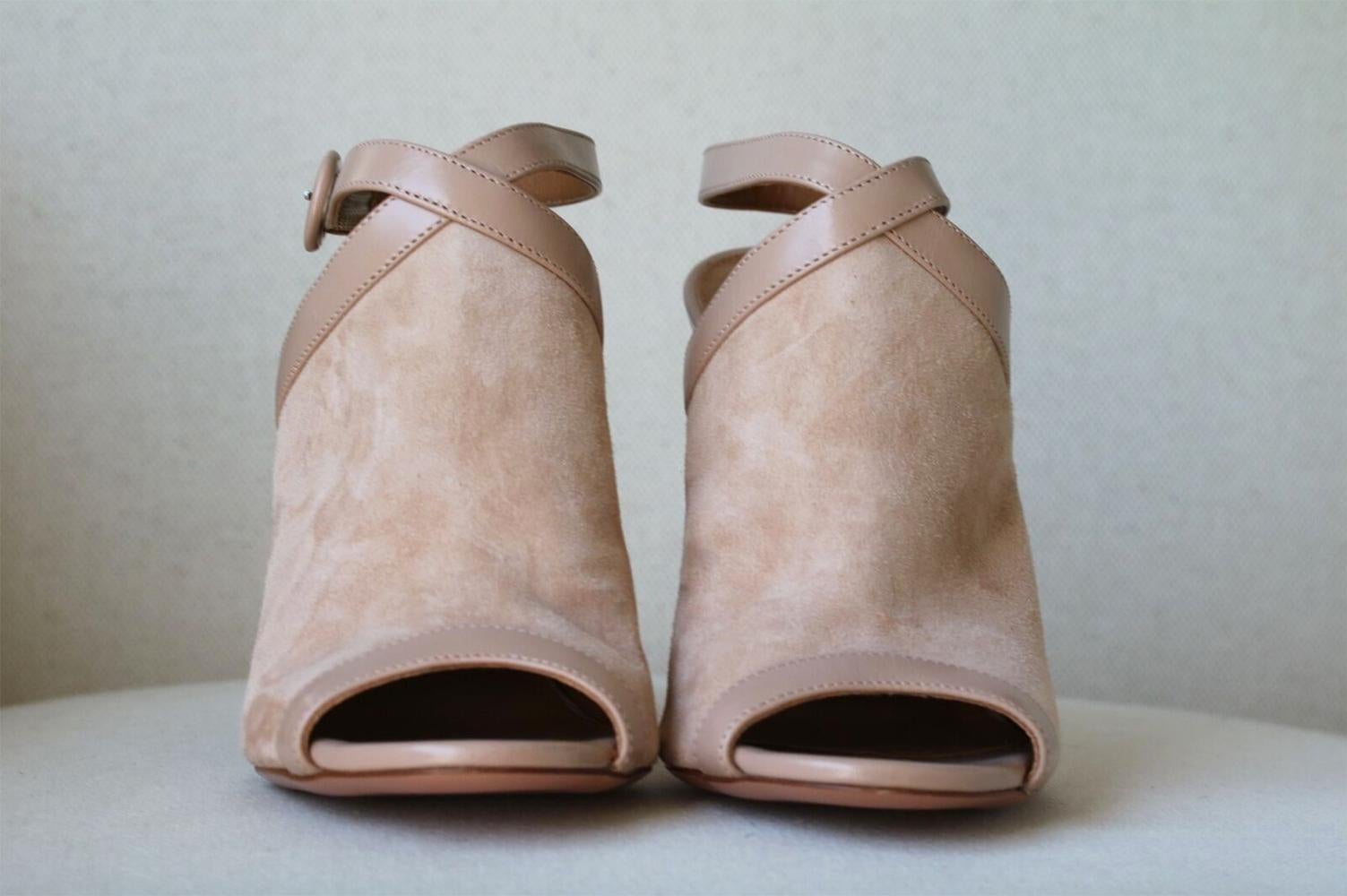 Beige Aquazzura Eddie Leather-Trimmed Suede Sandals 