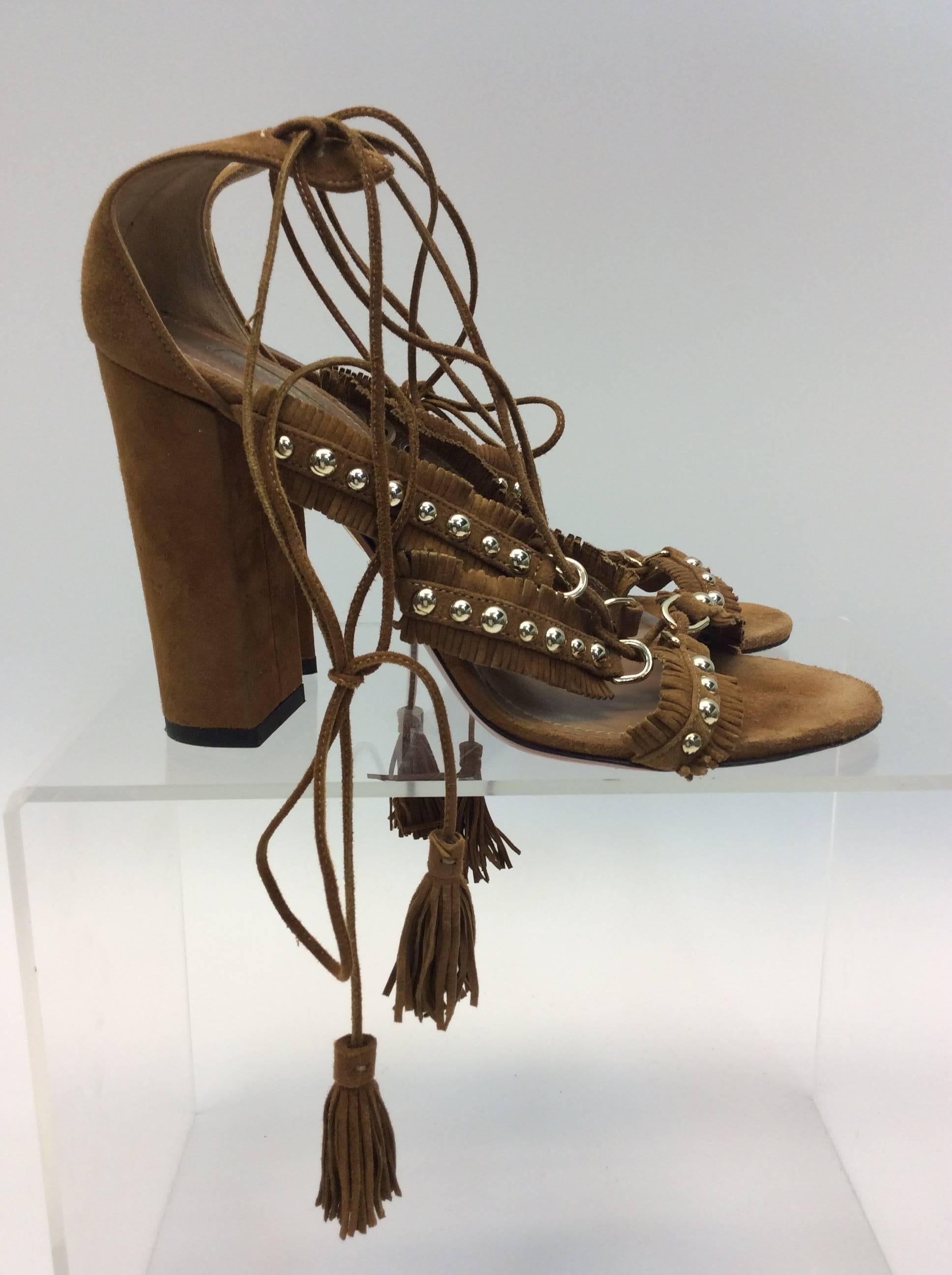 Aquazzura Firenze Tan Suede Studded Sandal In Excellent Condition For Sale In Narberth, PA