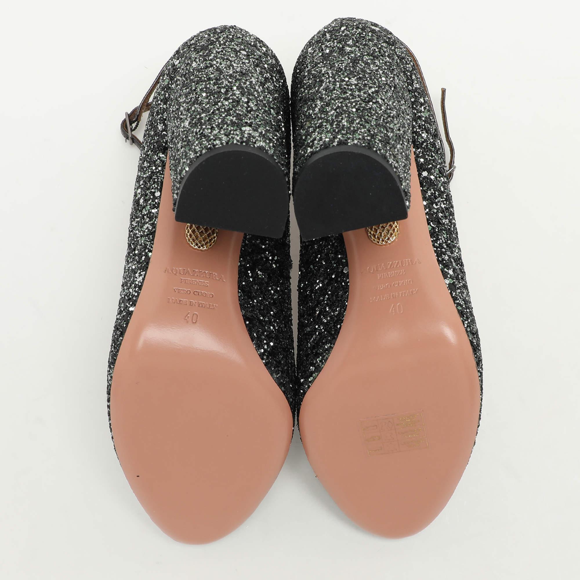 Bombas con correa al tobillo Alix de purpurina verde Aquazzura Talla 40 en venta 1