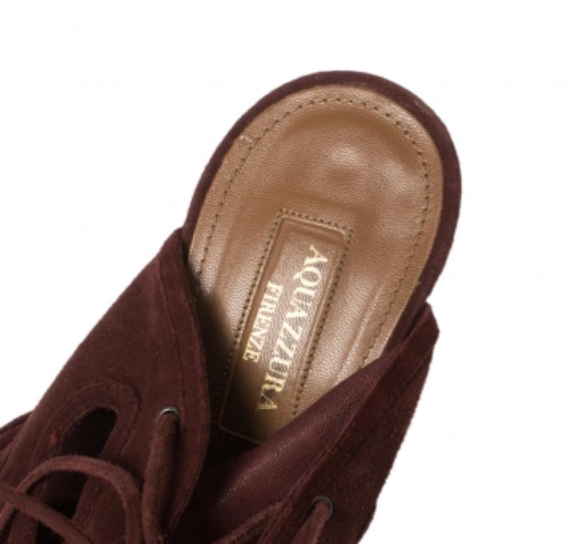 Aquazzura Maroon Suede Sloane Cutout Peep Toe Sandals Size 39 In Fair Condition For Sale In Dubai, Al Qouz 2