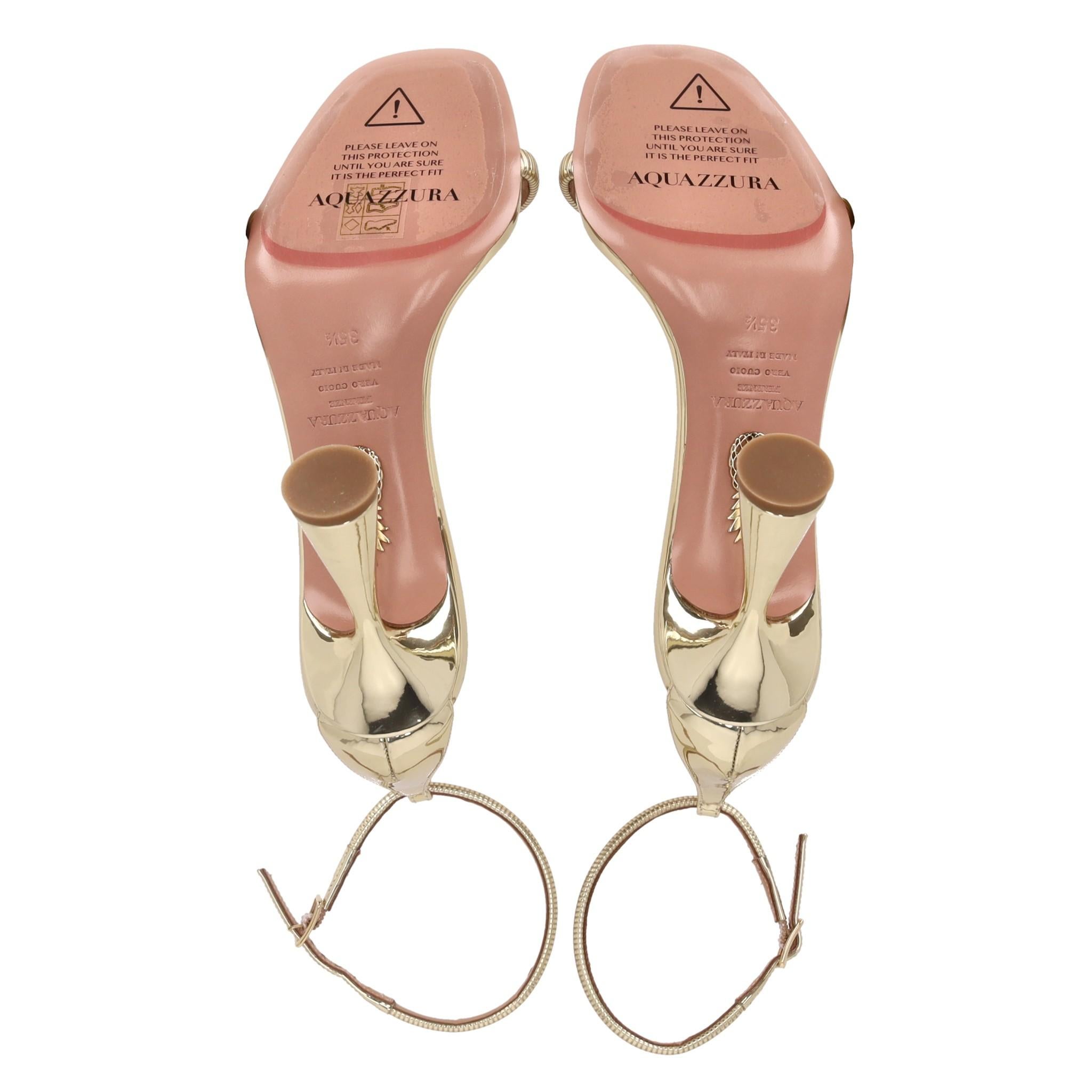 Sandali caldi in pelle metallizzata Aquazzura in vendita 1