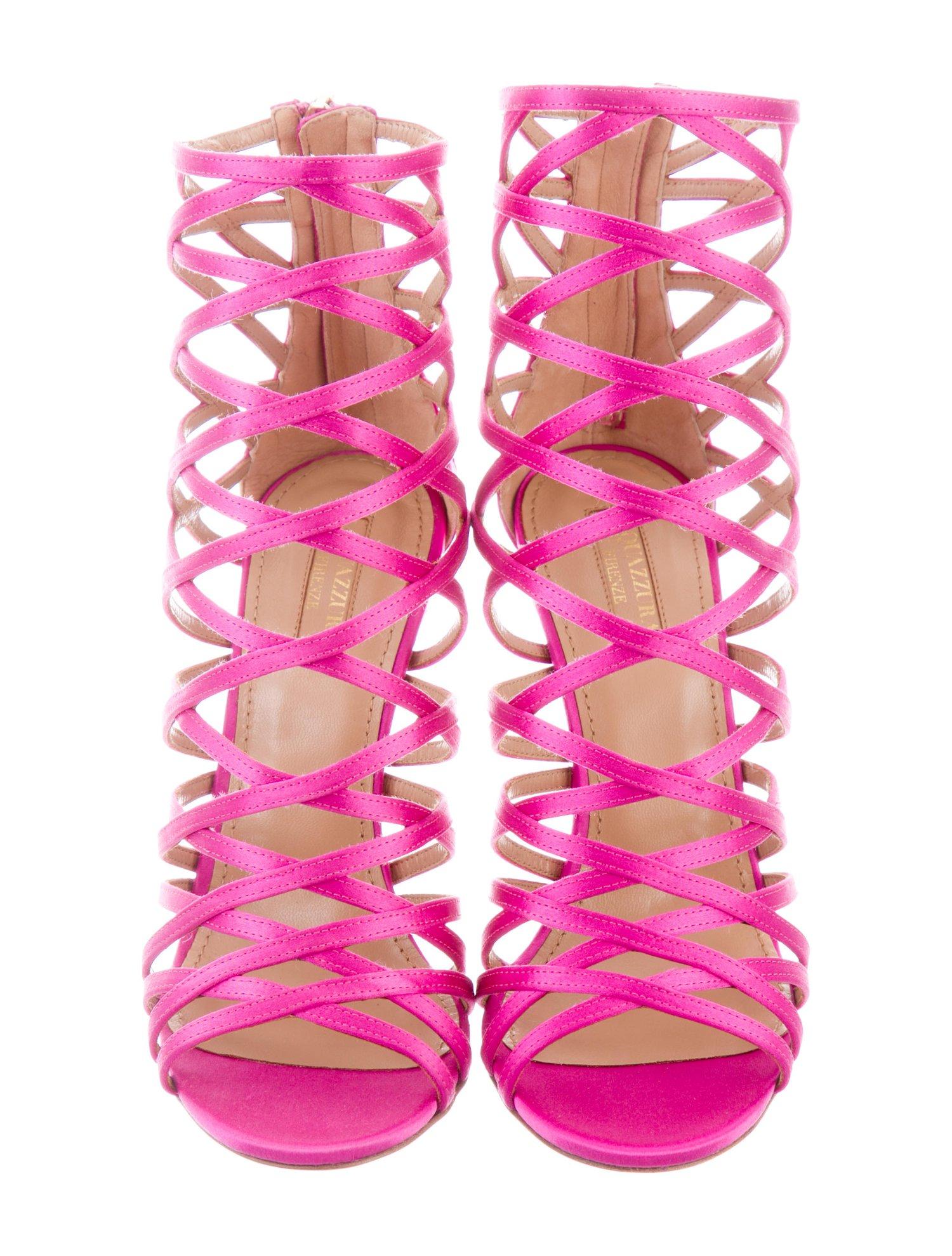 Aquazzura NEW Hot Pink Fuchsia Satin Cut Out Gladiator Evening Sandals Heels

Size IT 36.5
Satin
Gold tone hardware
Zipper closure
Made in Italy
Heel height 4.5