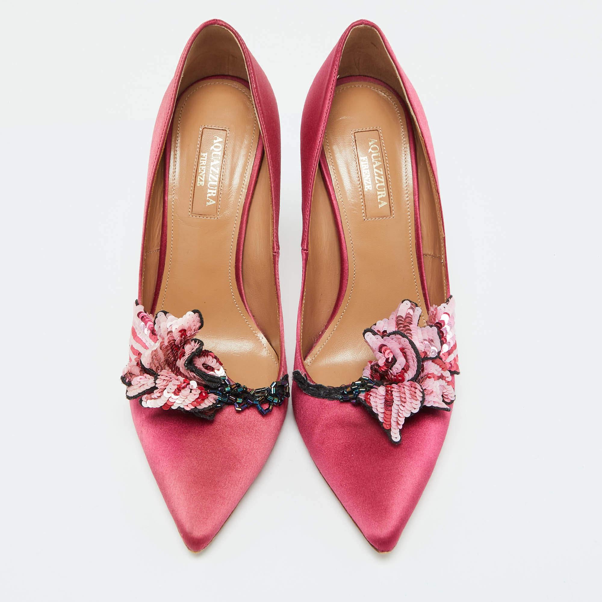 Aquazzura Pink Satin Sequin Embellished Pointed Toe Pumps Size 37.5 In Good Condition For Sale In Dubai, Al Qouz 2