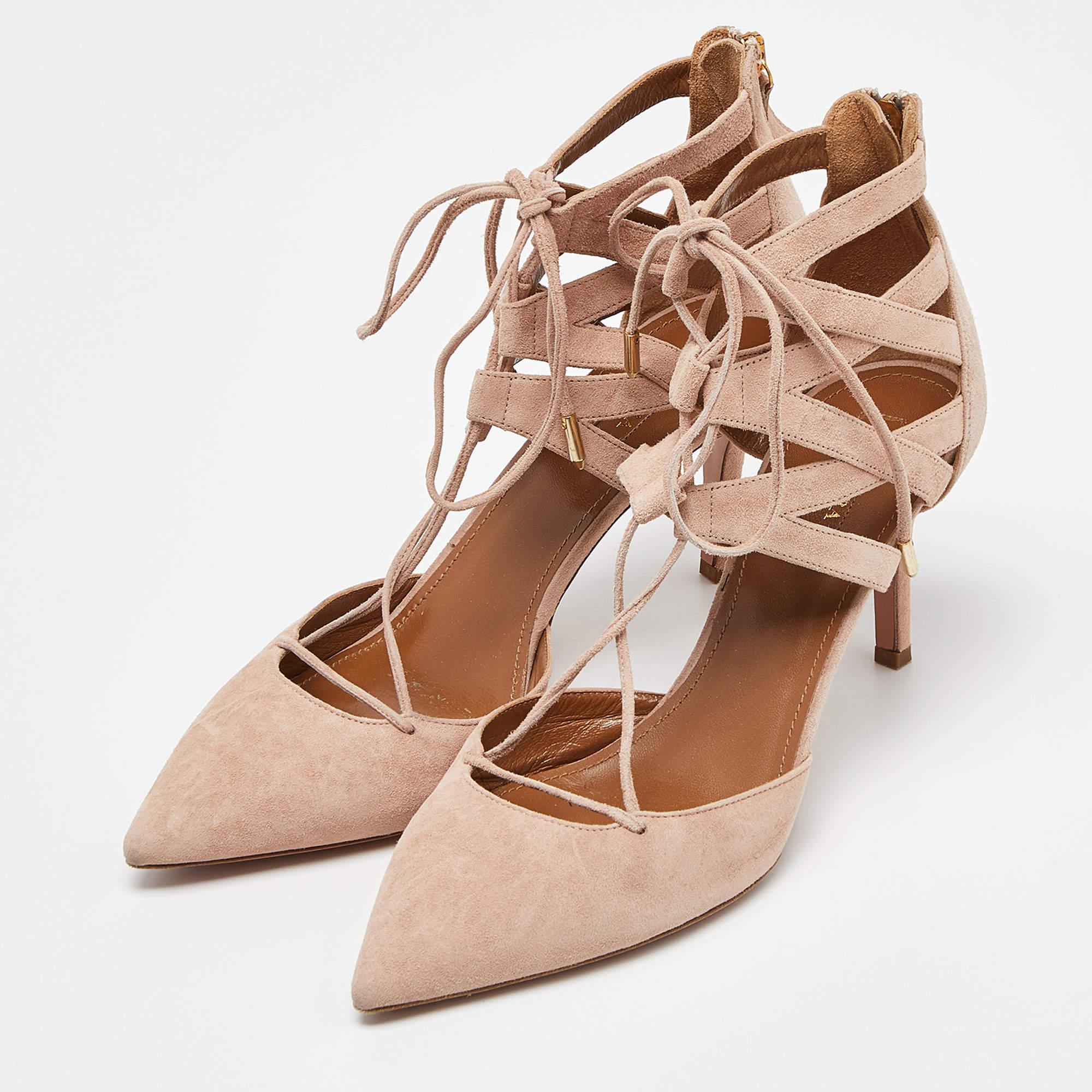 Make a chic style statement with these designer pumps. They showcase sturdy heels and durable soles perfect for your fashionable outings