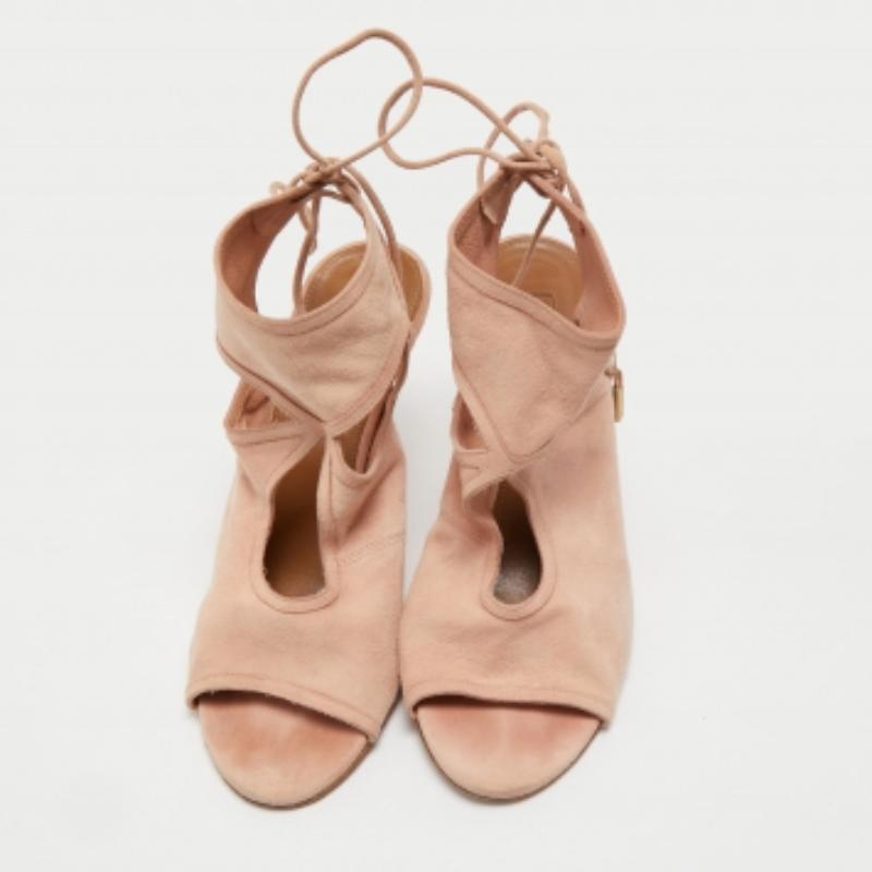 Aquazzura Sandales Sexy Thing à la cheville en daim rose Taille 37 Bon état - En vente à Dubai, Al Qouz 2