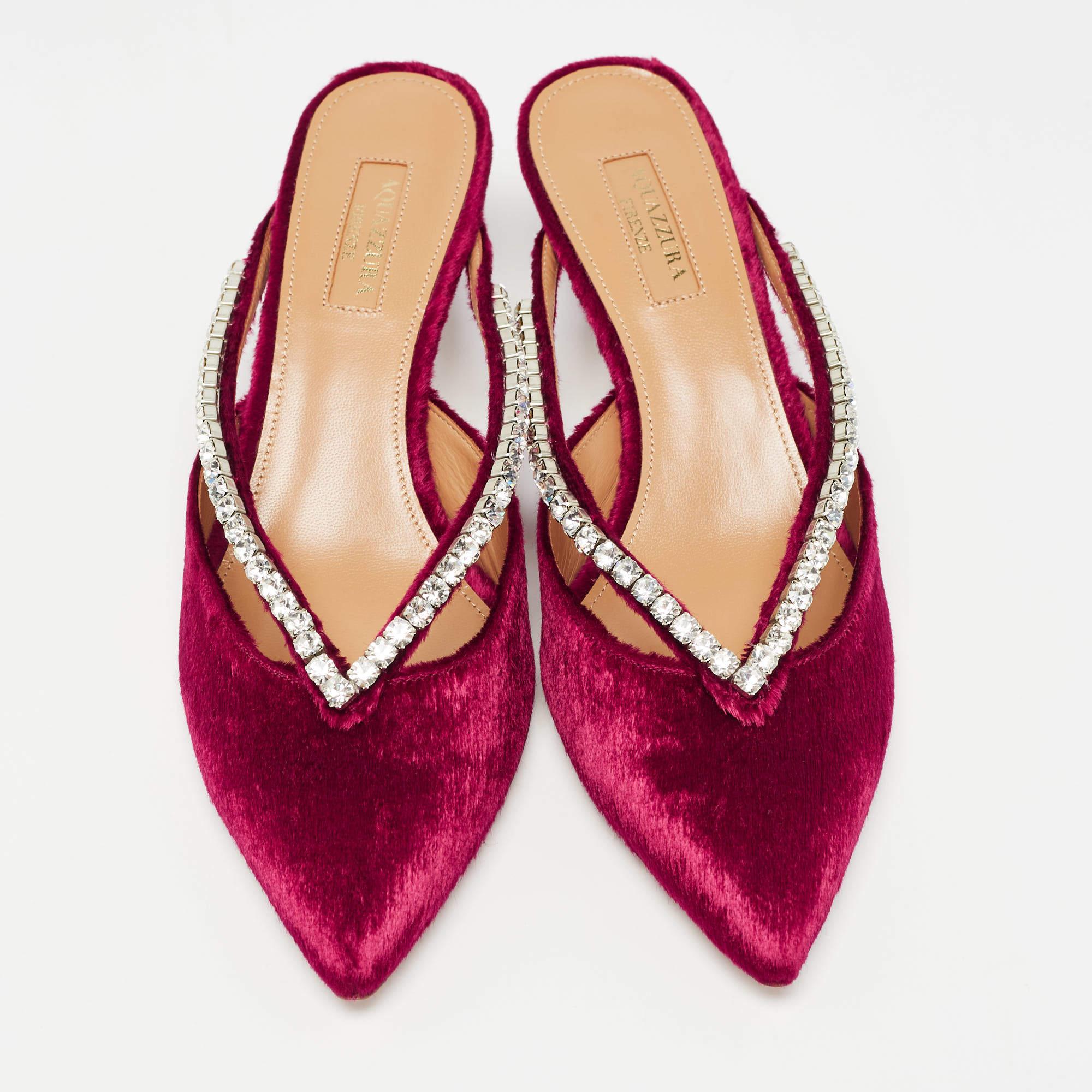 Rosa Aquazzura Velluto rosa impreziosito da cristalli Sabin Mules Taglia 38 in vendita