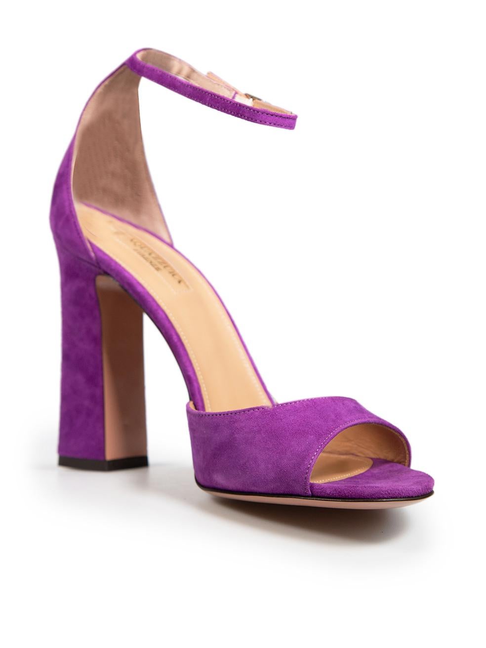 CONDITION is Never worn. No visible wear to heels is evident on this new Aquazzura designer resale item. The item comes with its original dust bag and box.
 
 
 
 Details
 
 
 Purple
 
 Suede
 
 Heels
 
 High block heel
 
 Open toe
 
 Adjustable