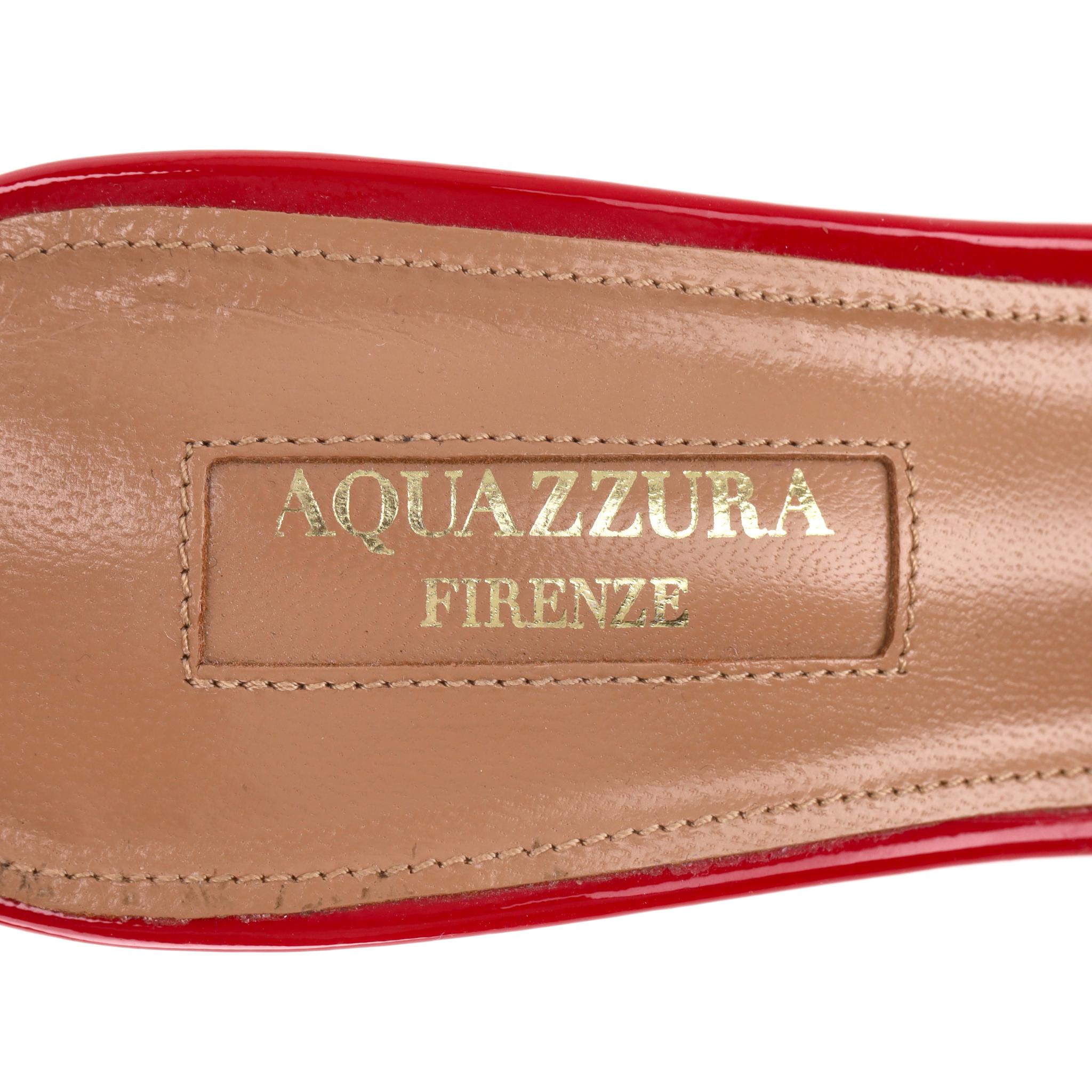 Sandali in pelle verniciata con cinturino in PVC Aquazzura in vendita 2