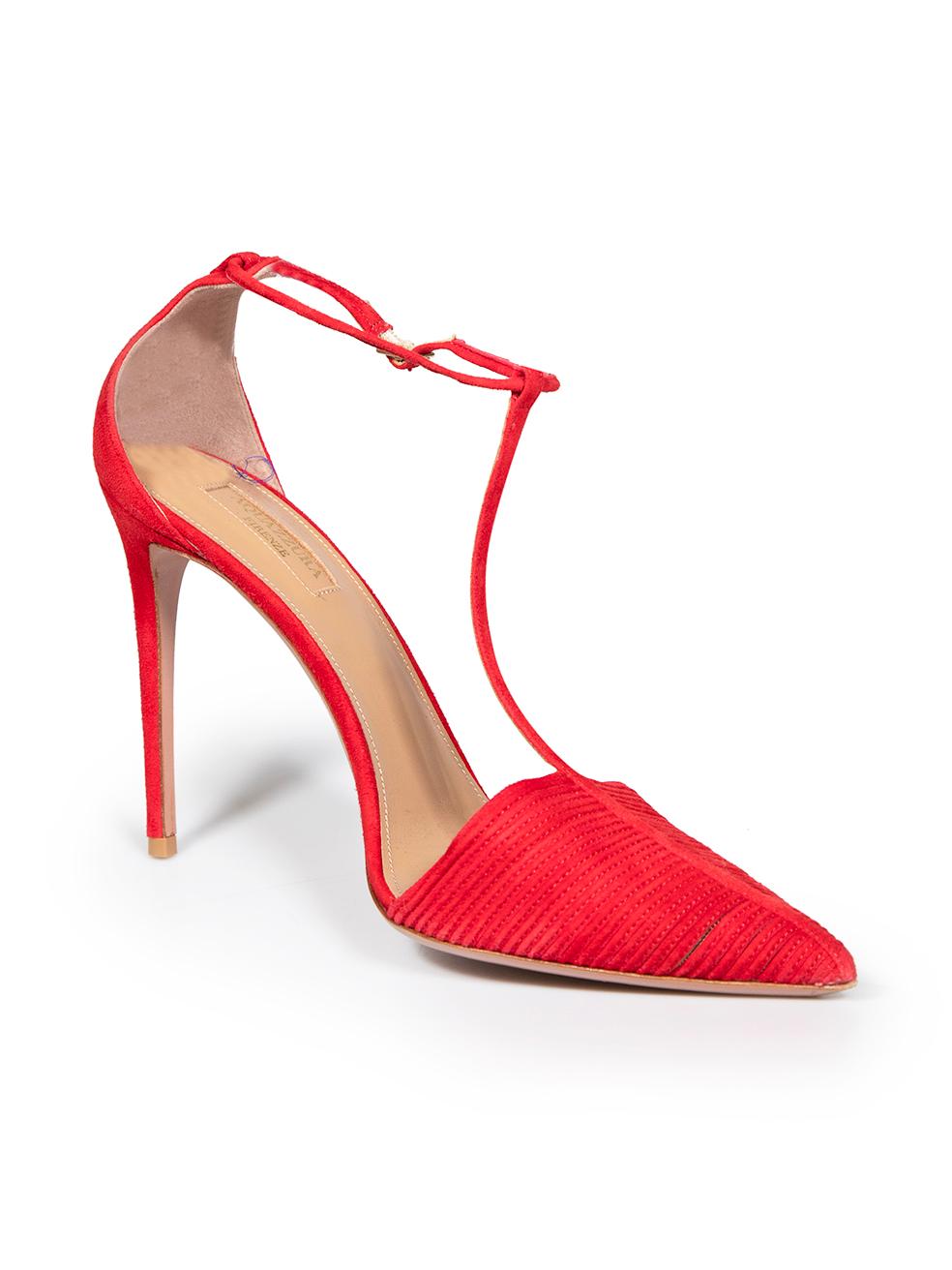 CONDITION is Very good. Minimal wear to heels is evident. Minimal wear to soles and some light abrasion to the pointed toe tips on this used Aquazzura designer resale item. This item comes with original dust bag.
 
 Details
 Red
 Suede
 Heels
 Point