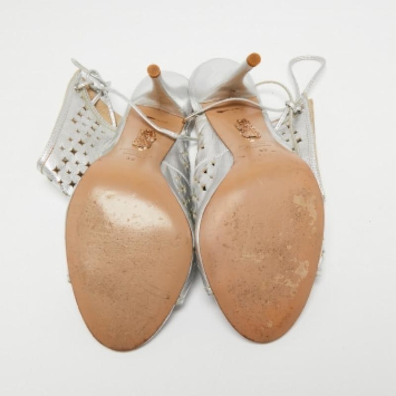 Aquazzura Silver Leather Laser Cut Sexy Thing Ankle Tie Sandals Size 39 In Good Condition In Dubai, Al Qouz 2