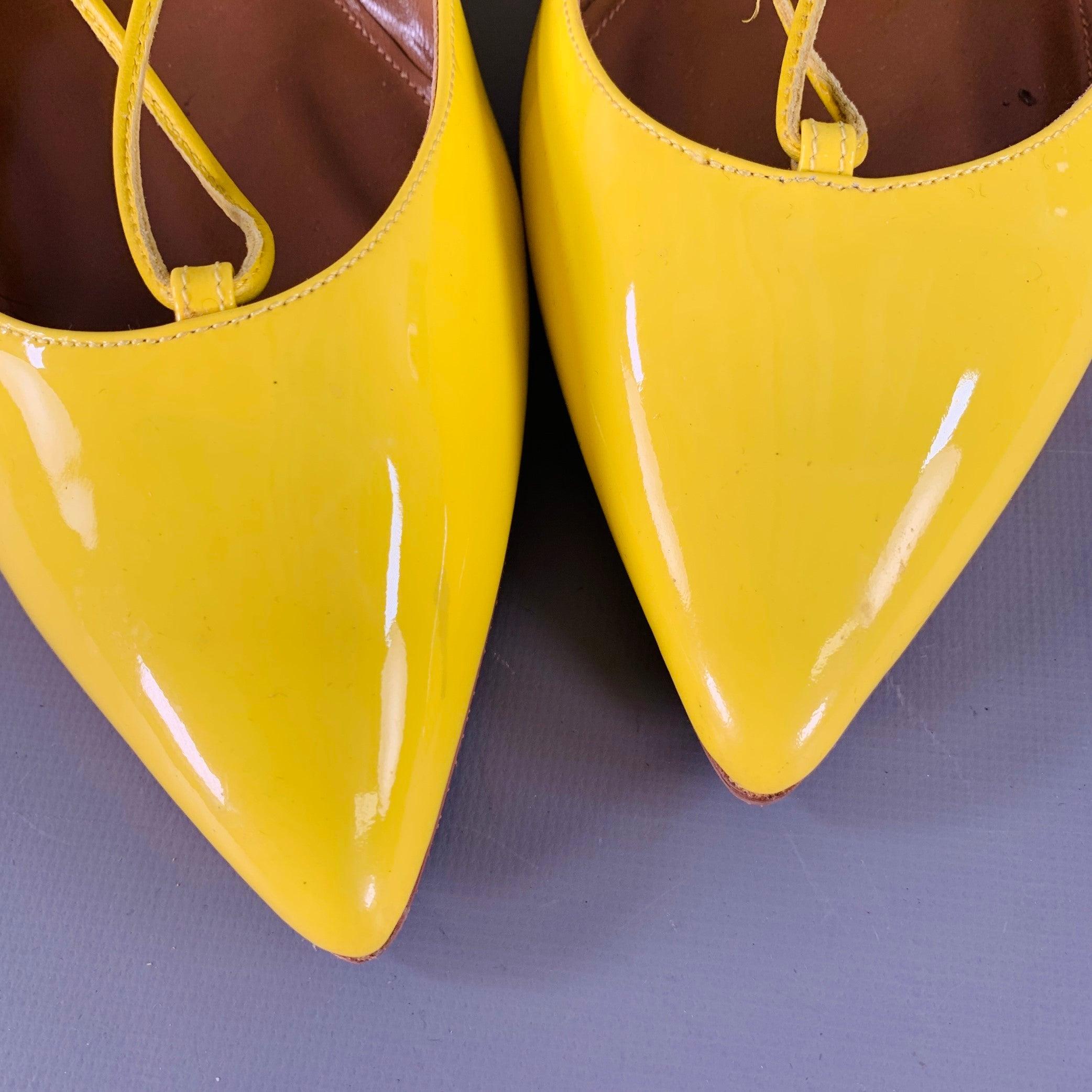 AQUAZZURA Size 9.5 Yellow Patent Leather Laced Pointed Toe Flats For Sale 5
