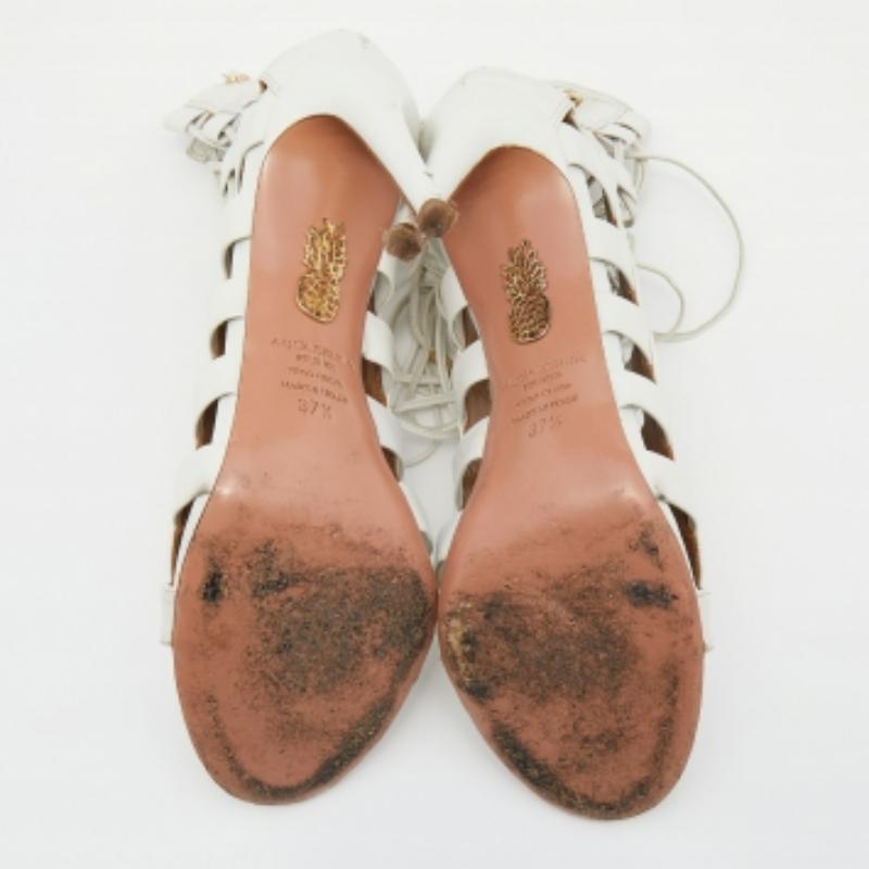 Aquazzura Sandali allacciati in pelle bianca Amazon Taglia 37,5 In condizioni buone in vendita a Dubai, Al Qouz 2