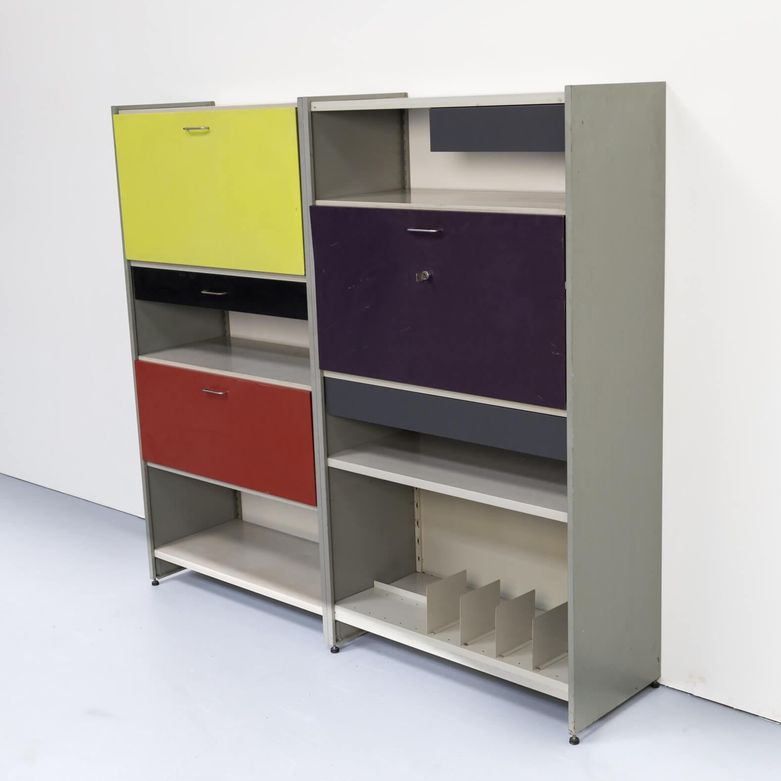 Metal A.R. Cordemeijer / L. Holleman Model 5600 Wall Unit for Gispen For Sale