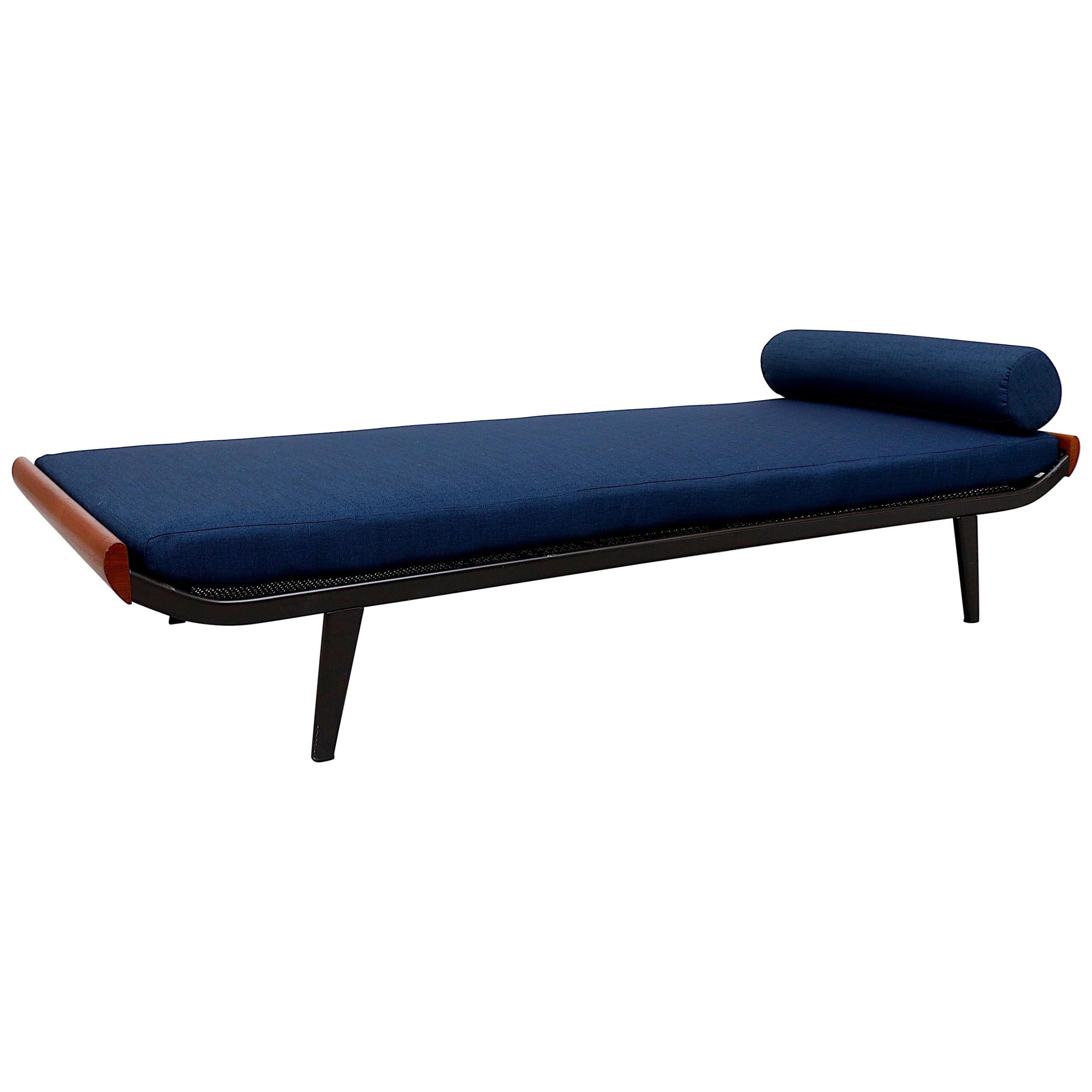 A.R. Cordemeyer "Cleopatra" Daybed for Auping