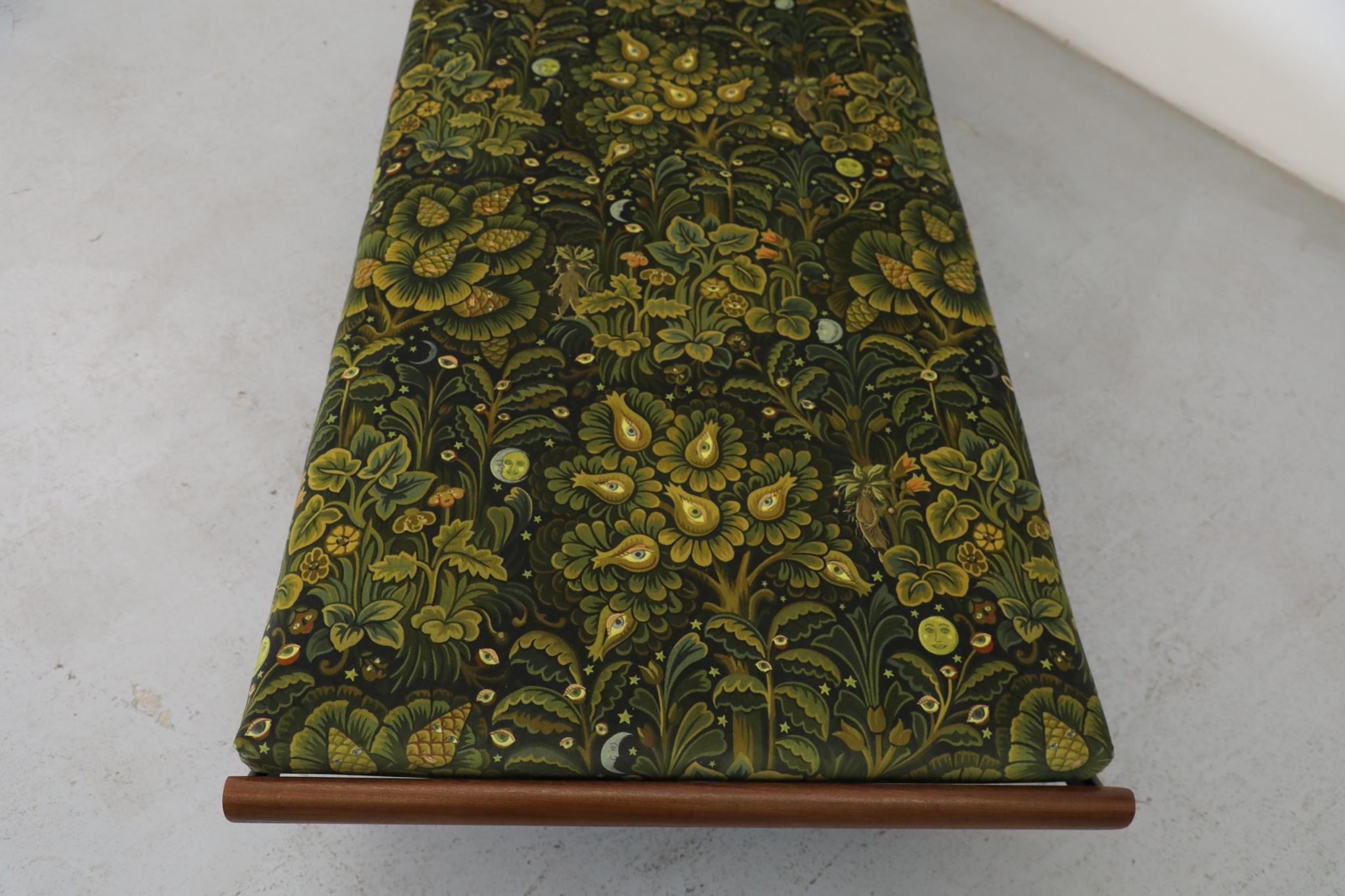 A.R. Cama de día Cordemeyer Cleopatra para Auping con tela House of Hackney, años 50 en venta 3