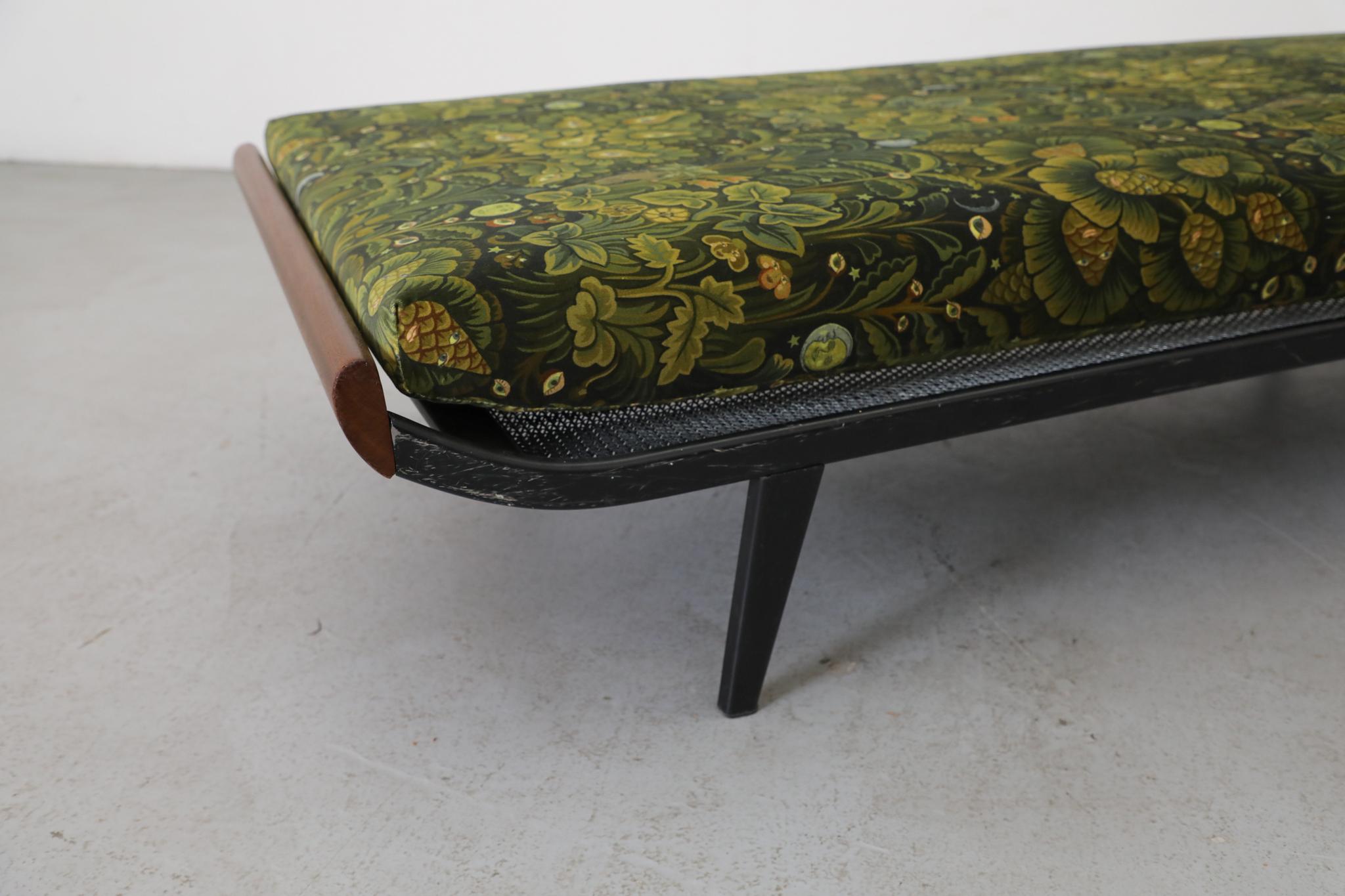 A.R. Cama de día Cordemeyer Cleopatra para Auping con tela House of Hackney, años 50 en venta 8