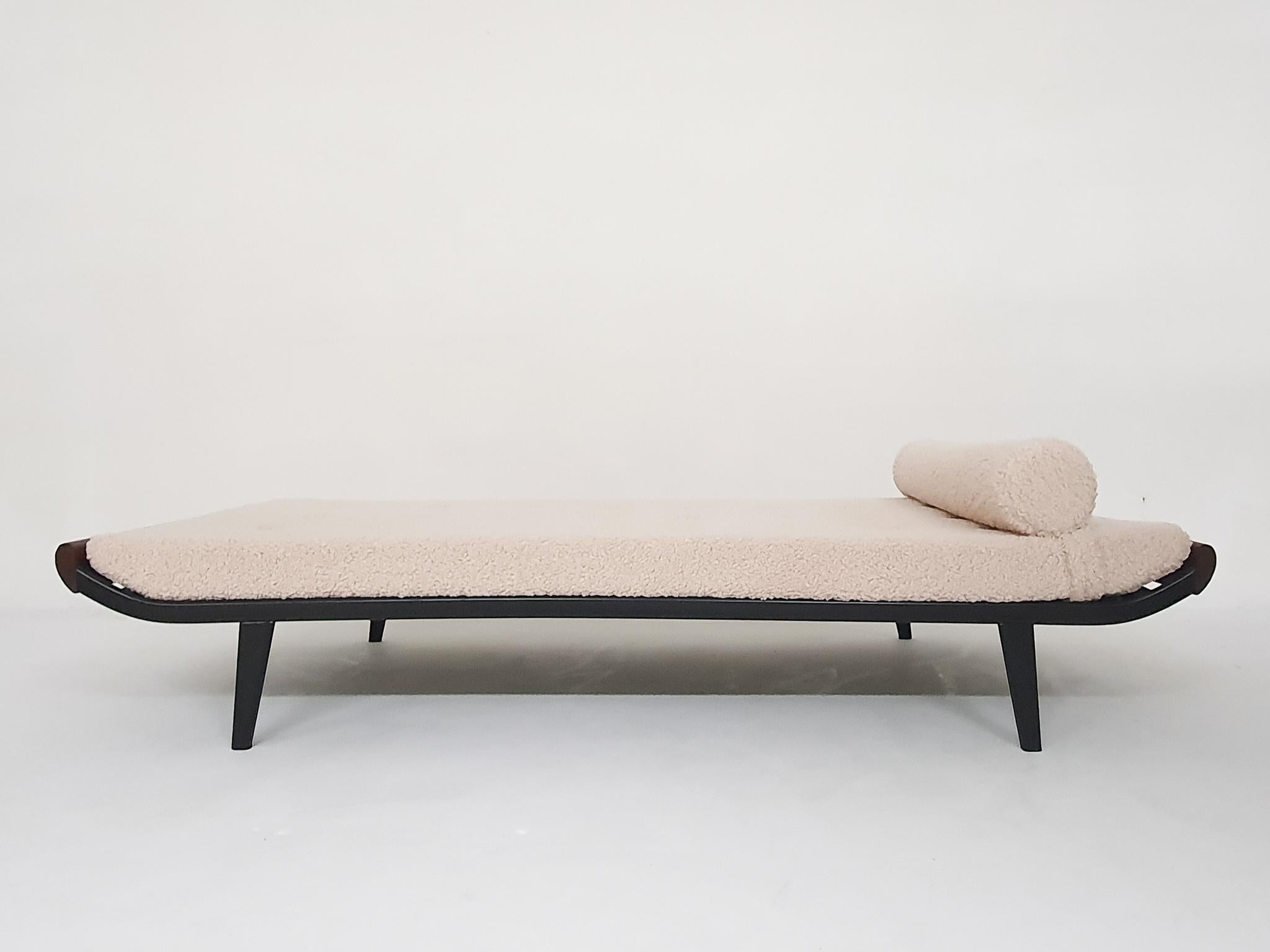 Mid-Century Modern A.R. Cordemeyer for Auping “Cleopatra” Daybed with 