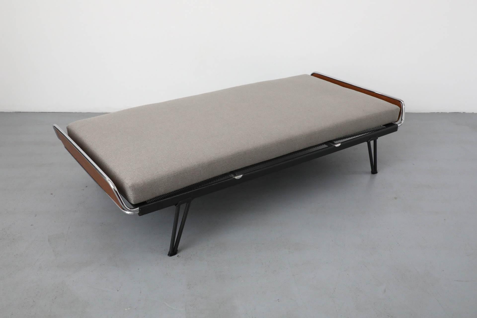 Metal A.R. Cordemeyer for Auping Industrial Daybed with Teak Ends & New Gray Mattress