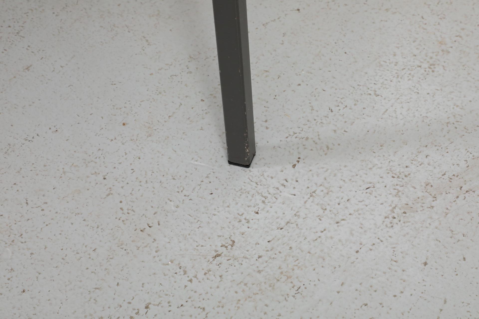 A.R. Cordemeyer für Gispen „3803“ Schreibtisch oder Schminktisch mit Linoleumplatte im Angebot 8