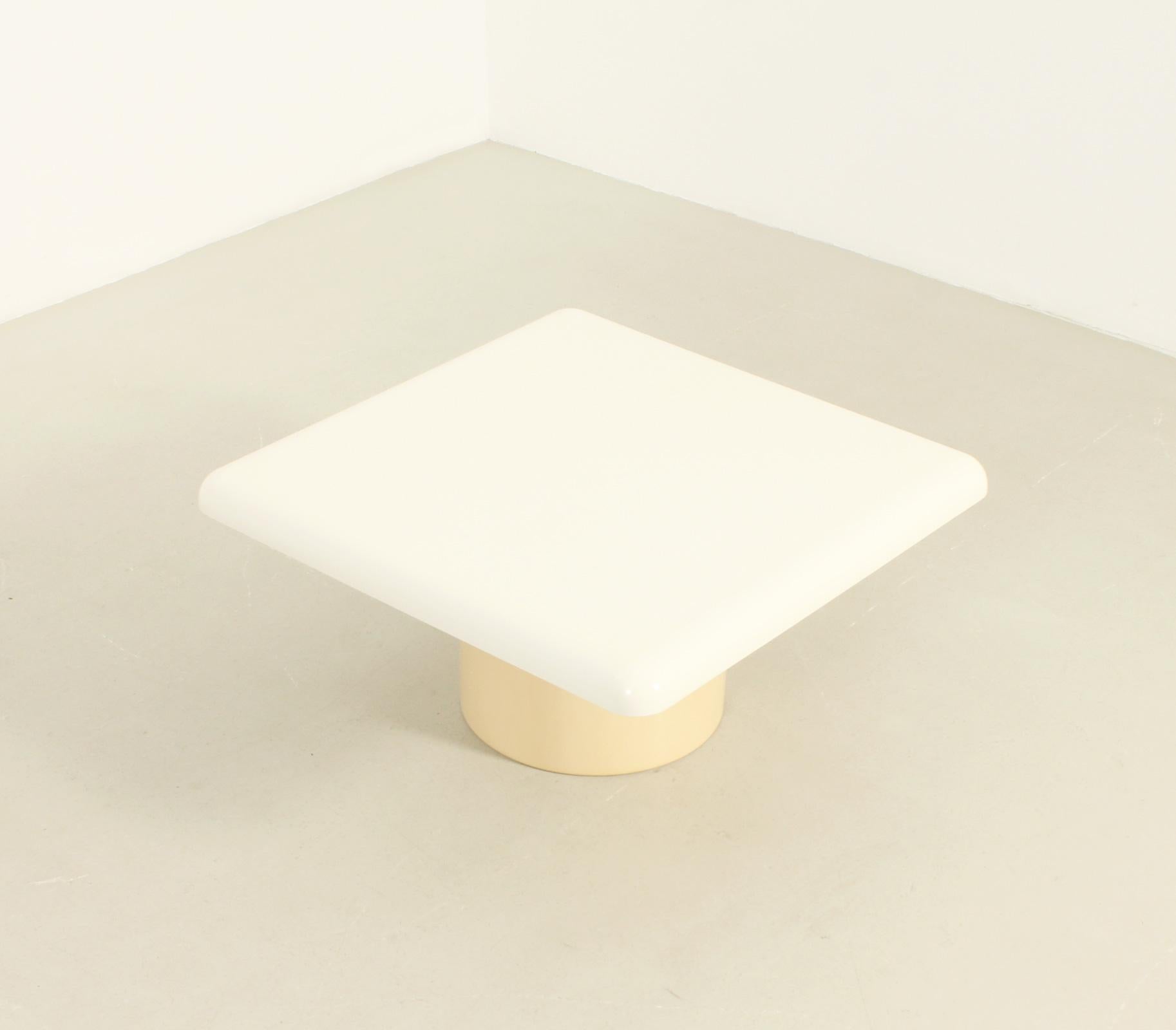 Couchtisch Ara von Emma Gismondi Schweinberger für Artemide, Italien, 1960er Jahre im Angebot 3