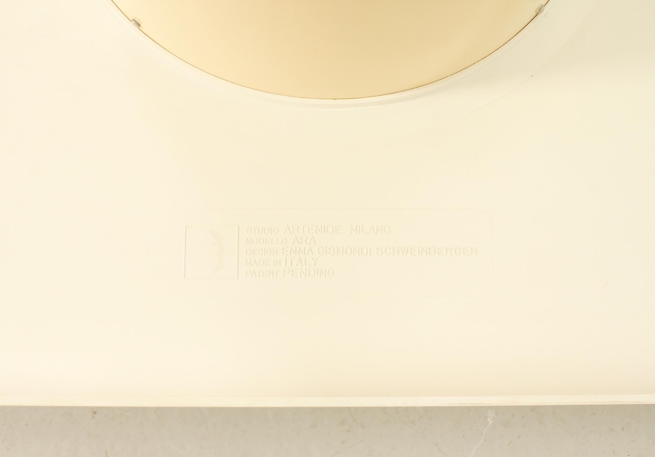 Couchtisch Ara von Emma Gismondi Schweinberger für Artemide, Italien, 1960er Jahre (Kunststoff) im Angebot