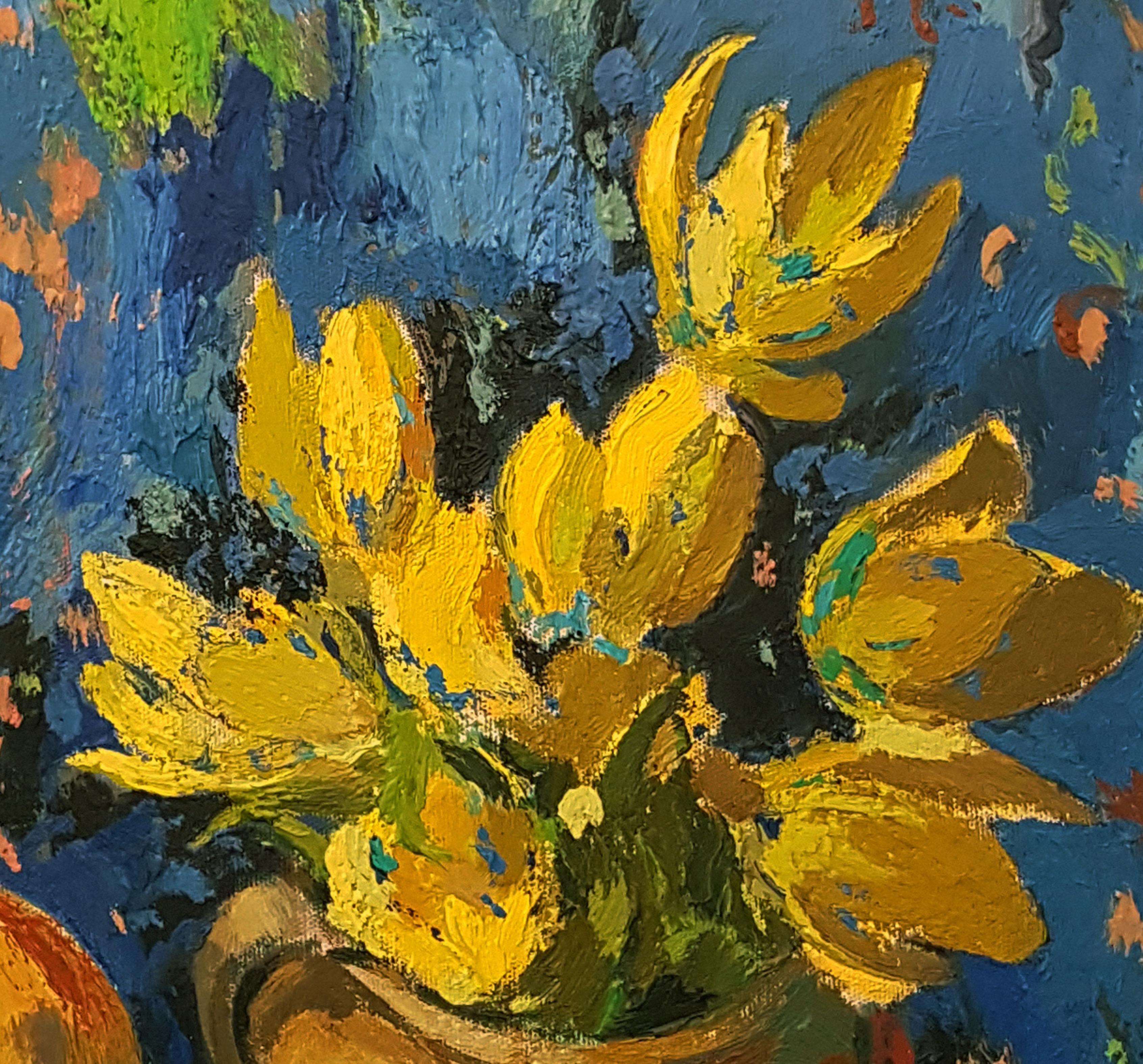 Nature morte en bleu et jaune, peinture à l'huile originale, unique en son genre - Académique Painting par Ara H. Hakobyan