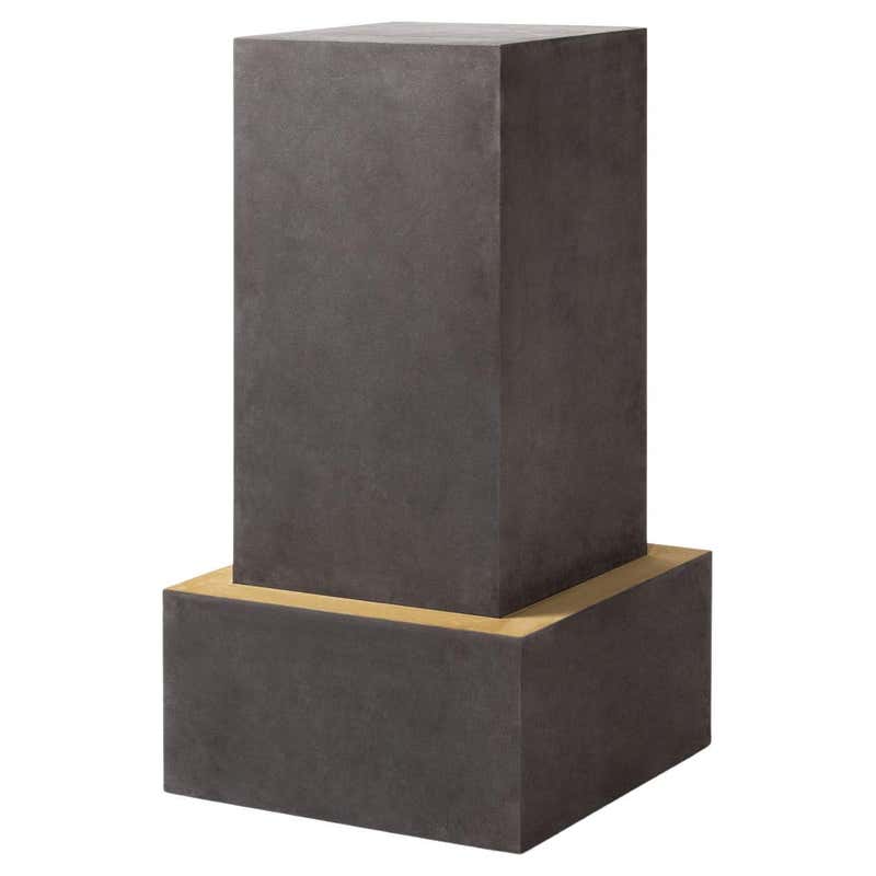 Regular Plinth Assoluto Plinth For Sale at 1stDibs