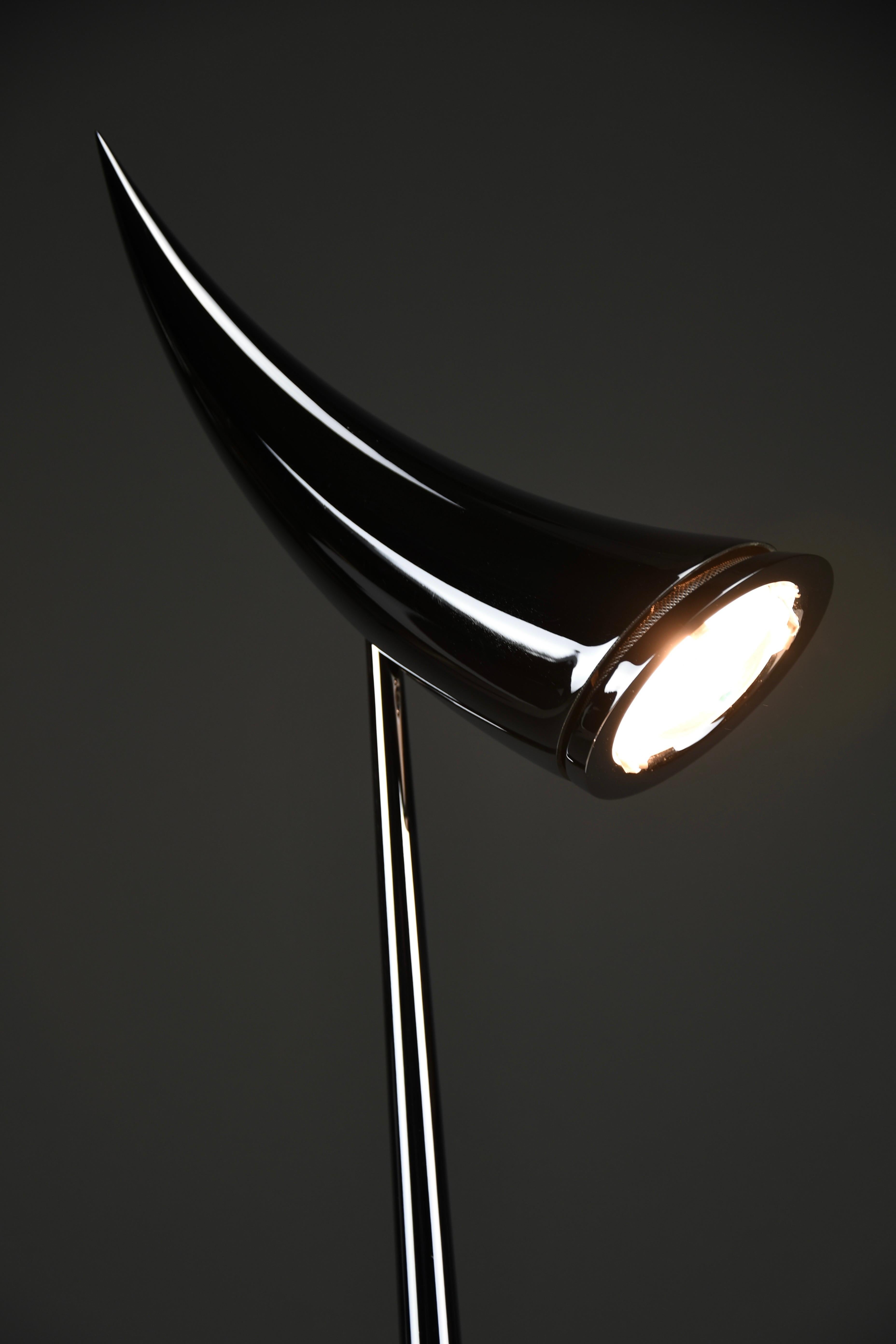 Ara Table Lamp by Philippe Starck for Flos, 1988 For Sale 9