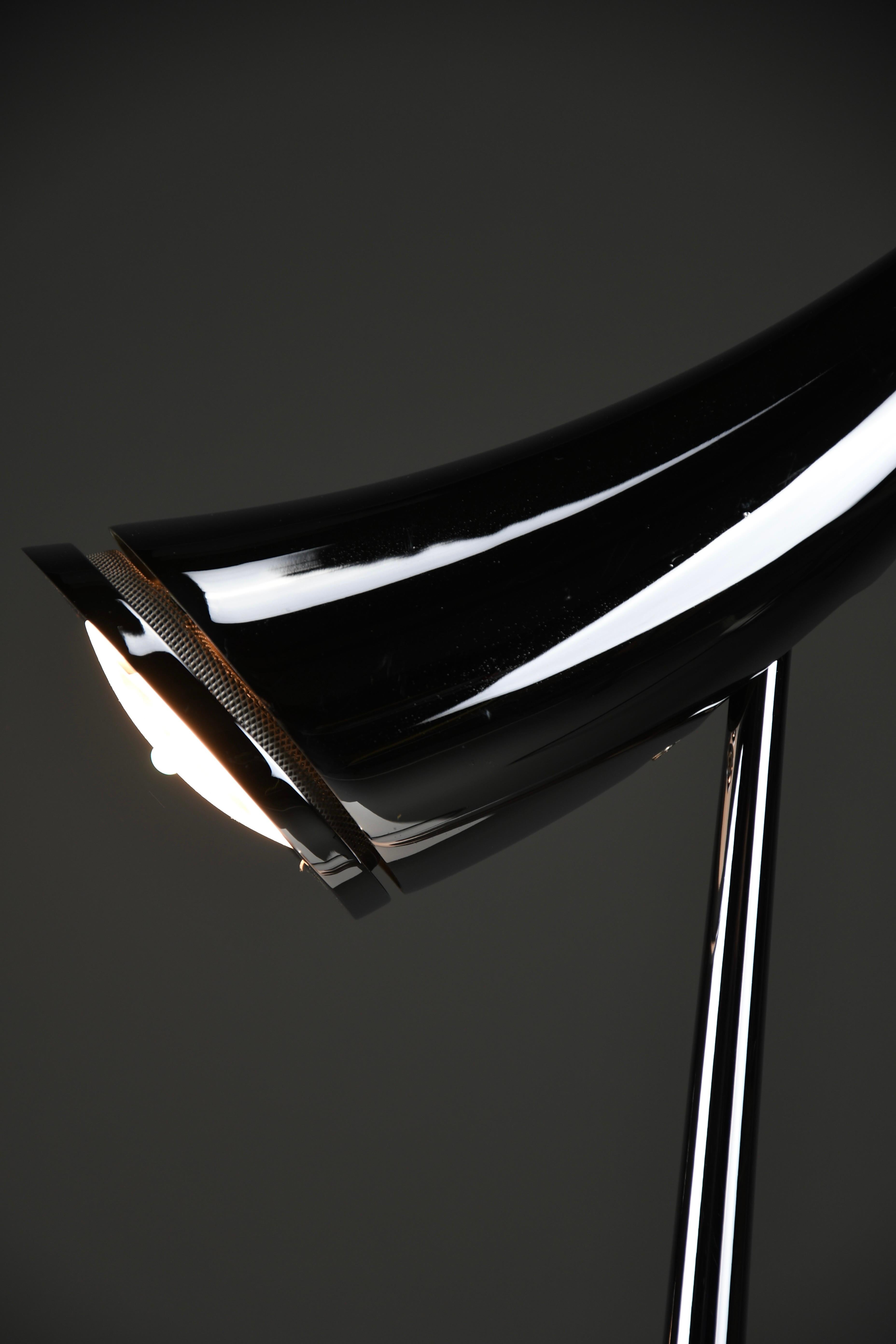 Ara Table Lamp by Philippe Starck for Flos, 1988 For Sale 1