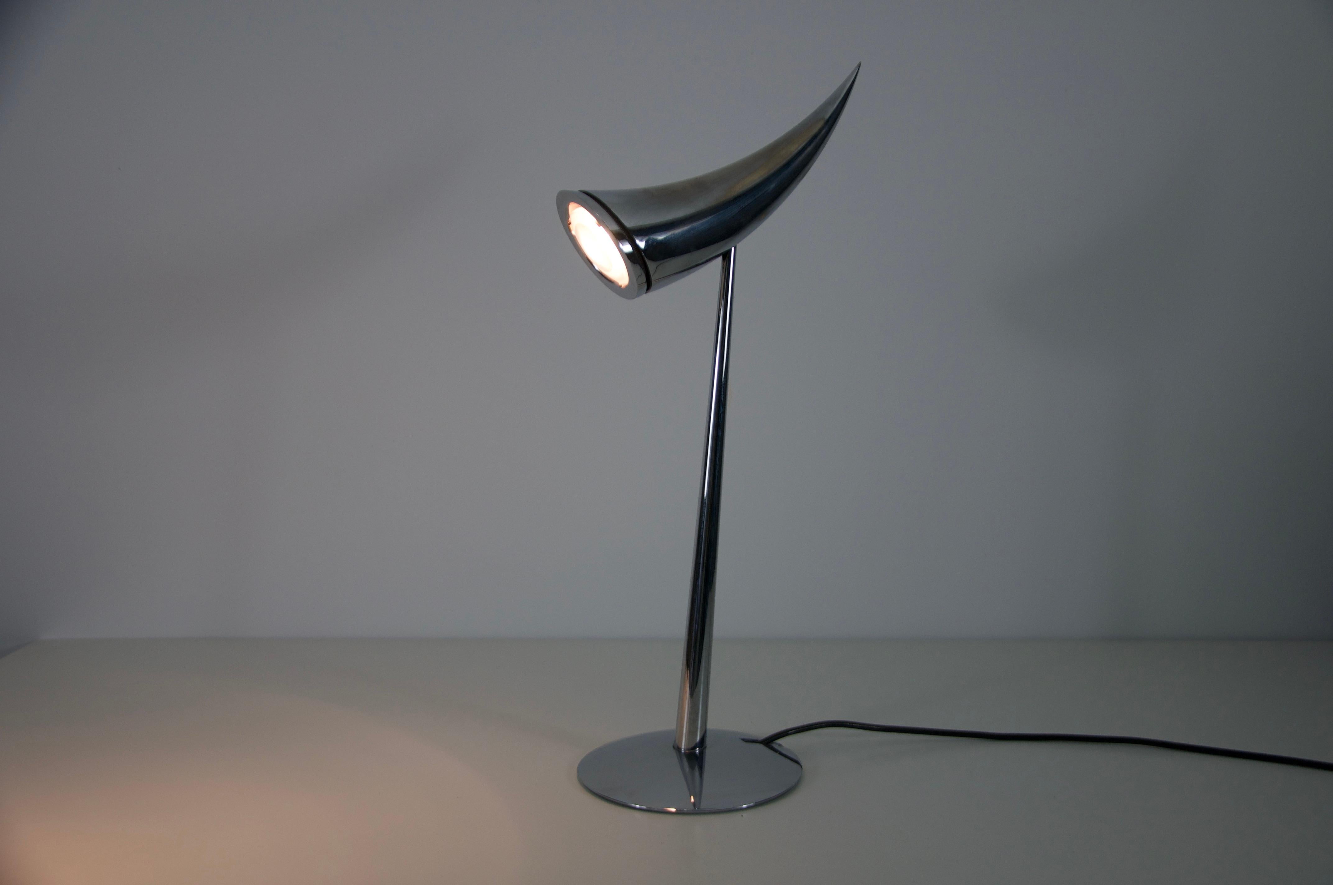 Ara Lámpara de sobremesa de Philippe Starck para Flos, 1988, Italia Alemán en venta