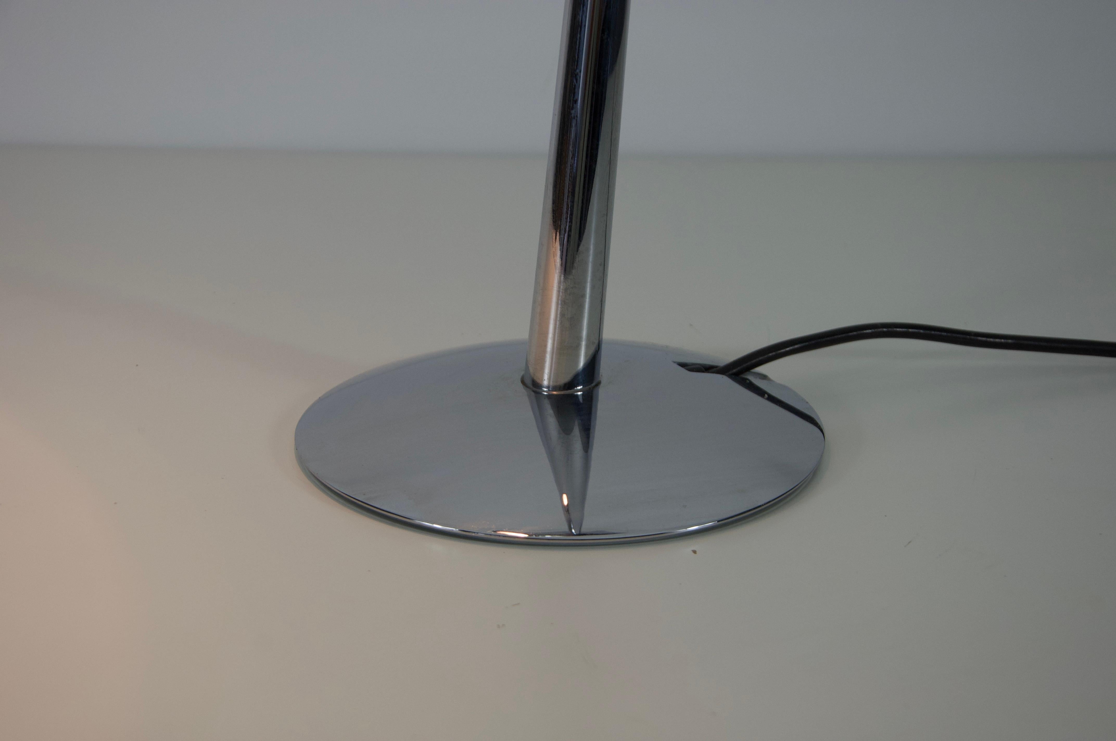 Ara Lámpara de sobremesa de Philippe Starck para Flos, 1988, Italia finales del siglo XX en venta