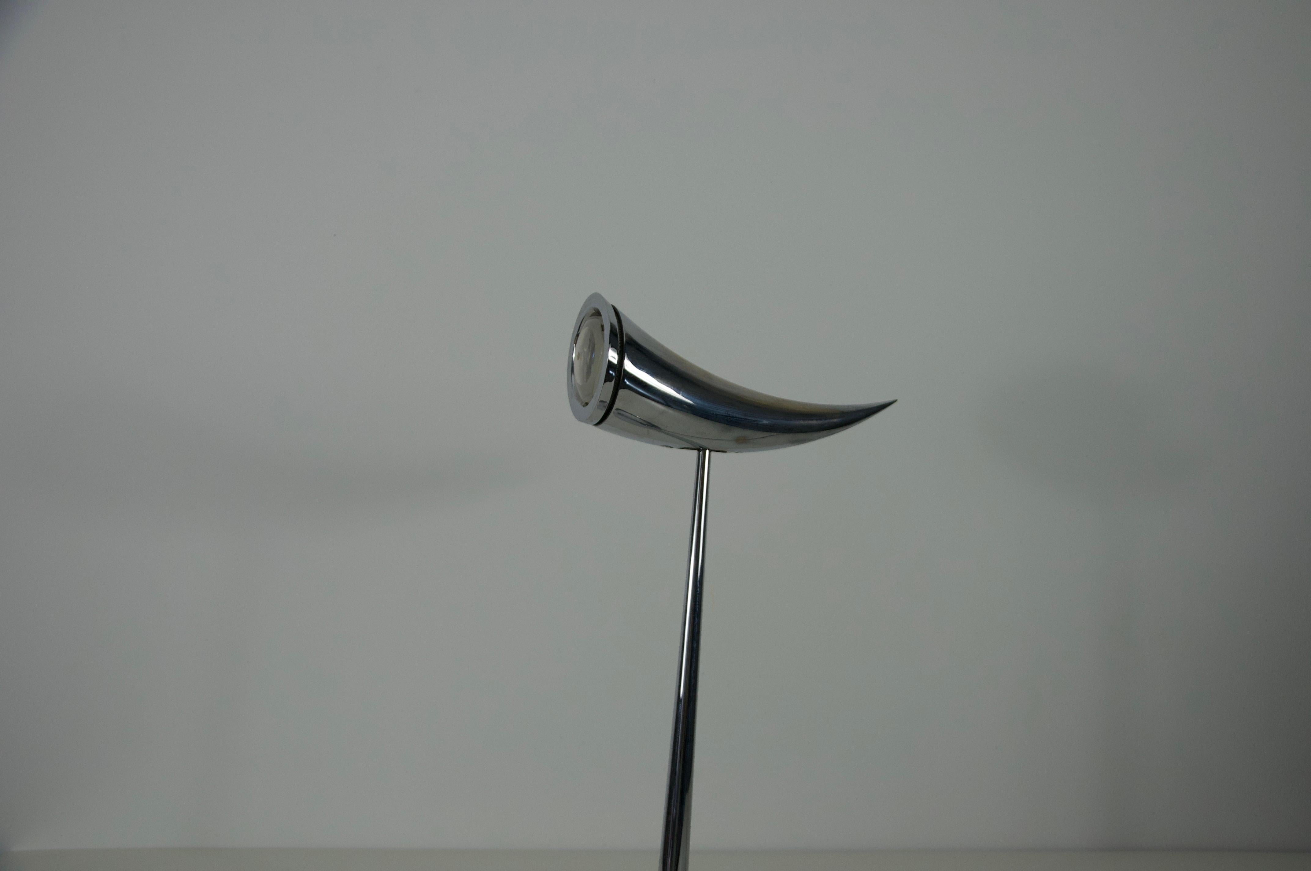 Ara Lámpara de sobremesa de Philippe Starck para Flos, 1988, Italia en venta 1