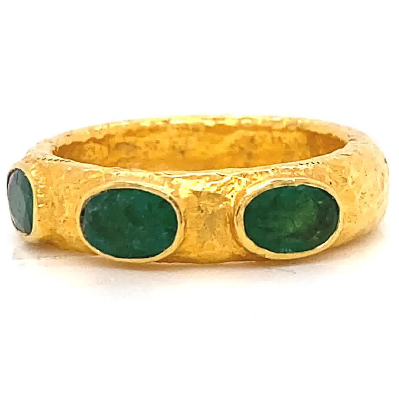 Oval Cut ARA24K Three Stone Emerald Textured 24 Karat Gold Band
