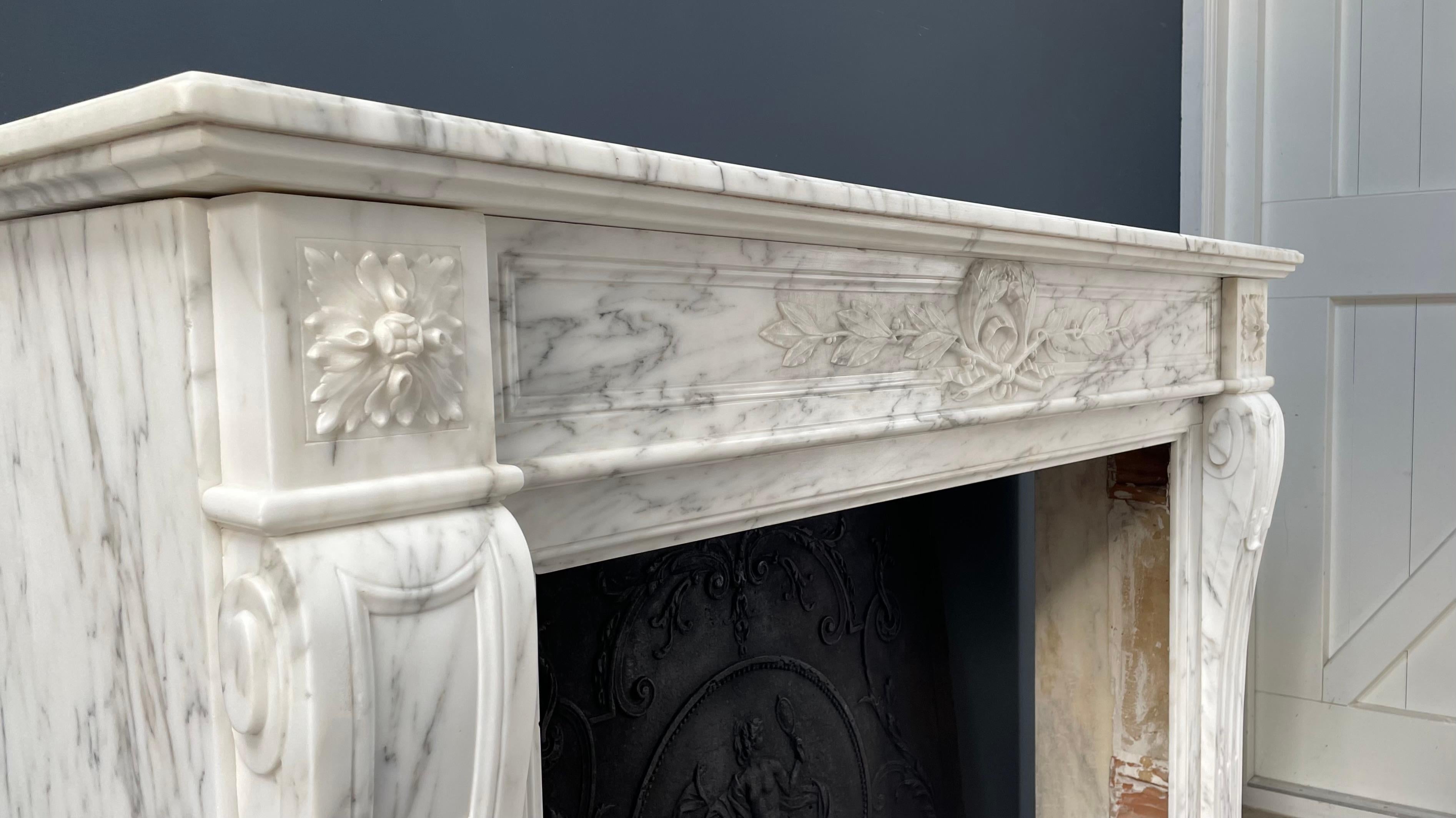 Arabescato Marble French Antique Front Fireplace For Sale 2