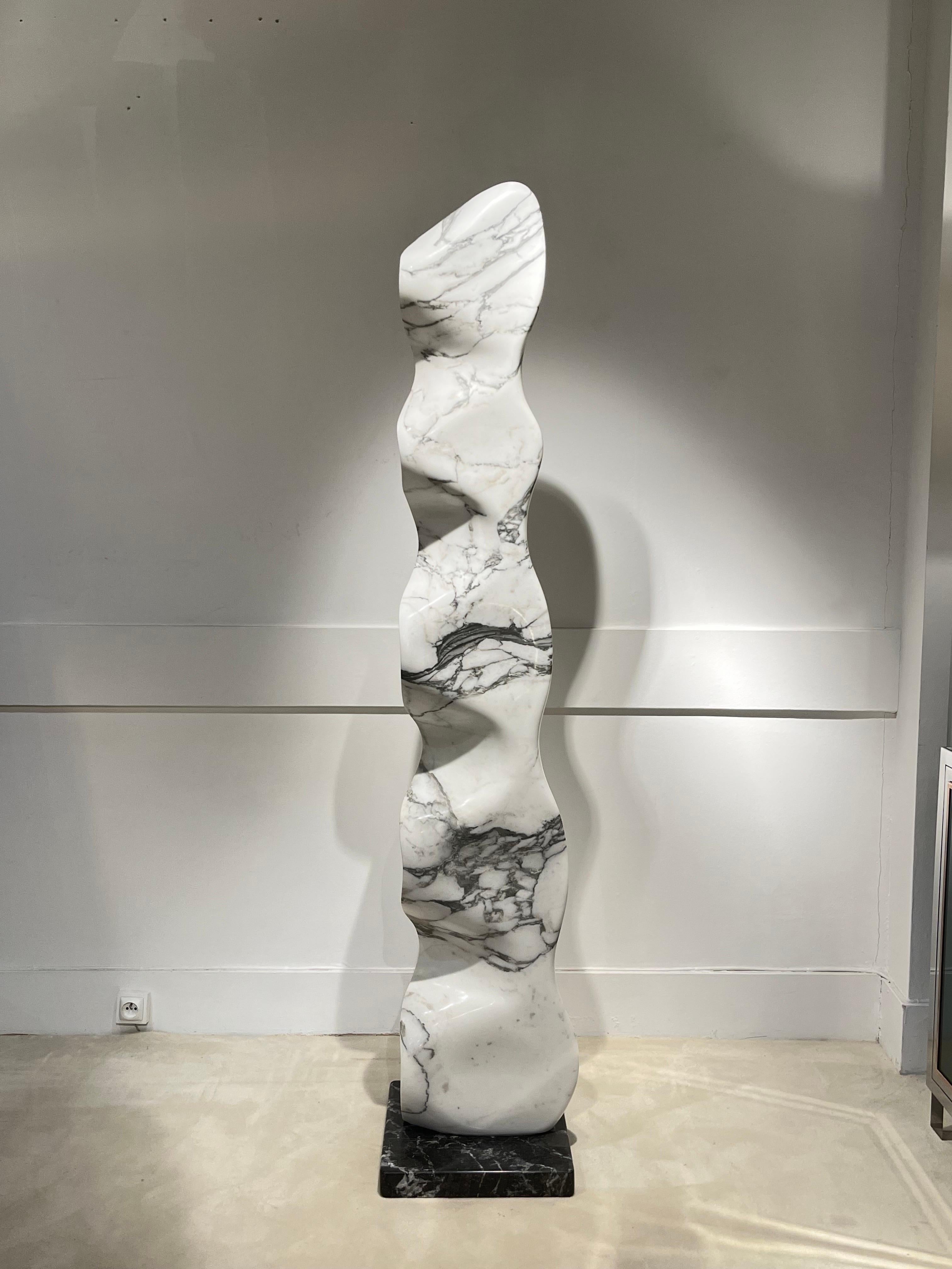 Arabescato Marble Sculpture 4