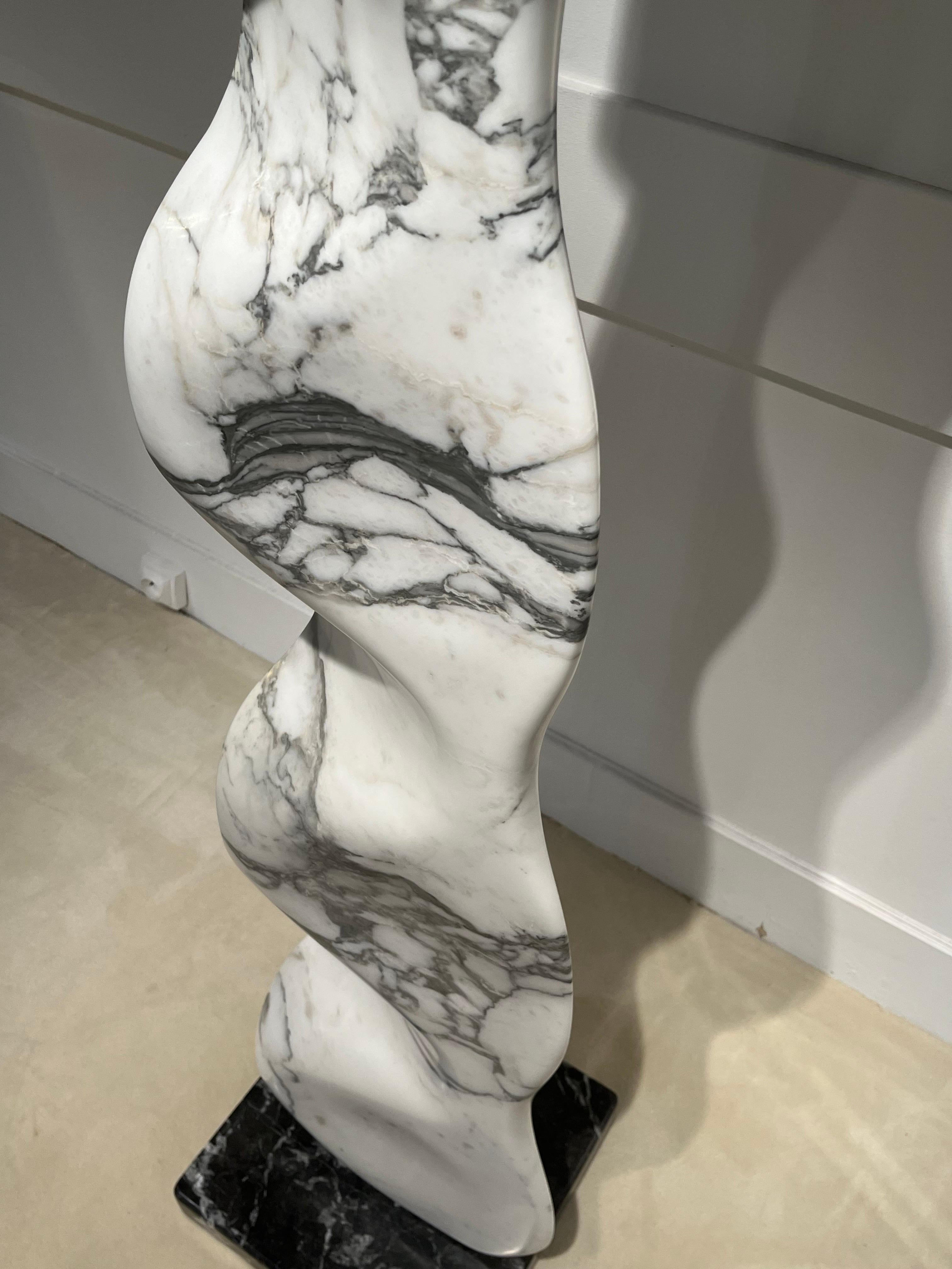 Arabescato Marble Sculpture 3