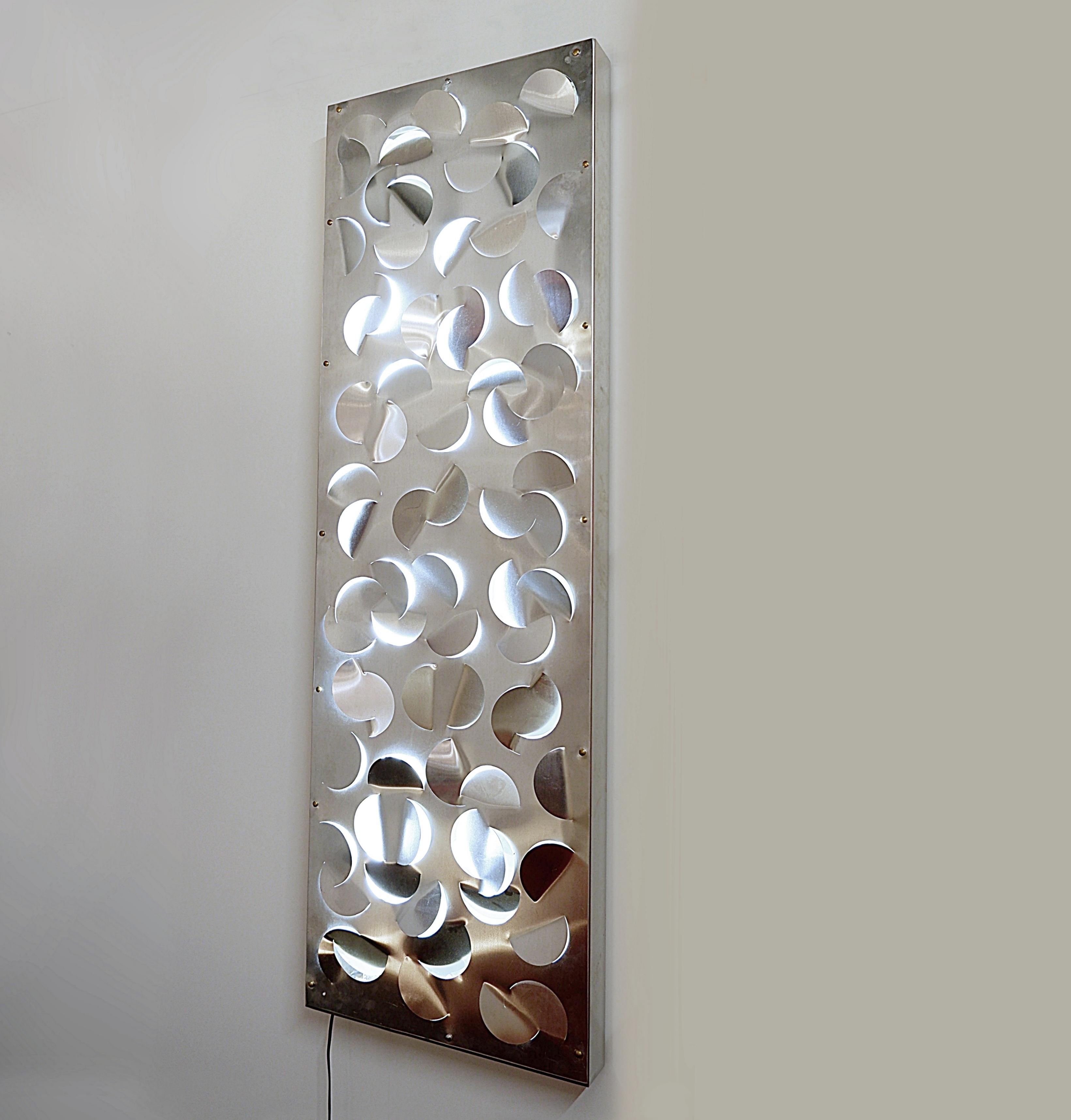 20th Century Arabesco Sculptural Wall Lamp For Sale